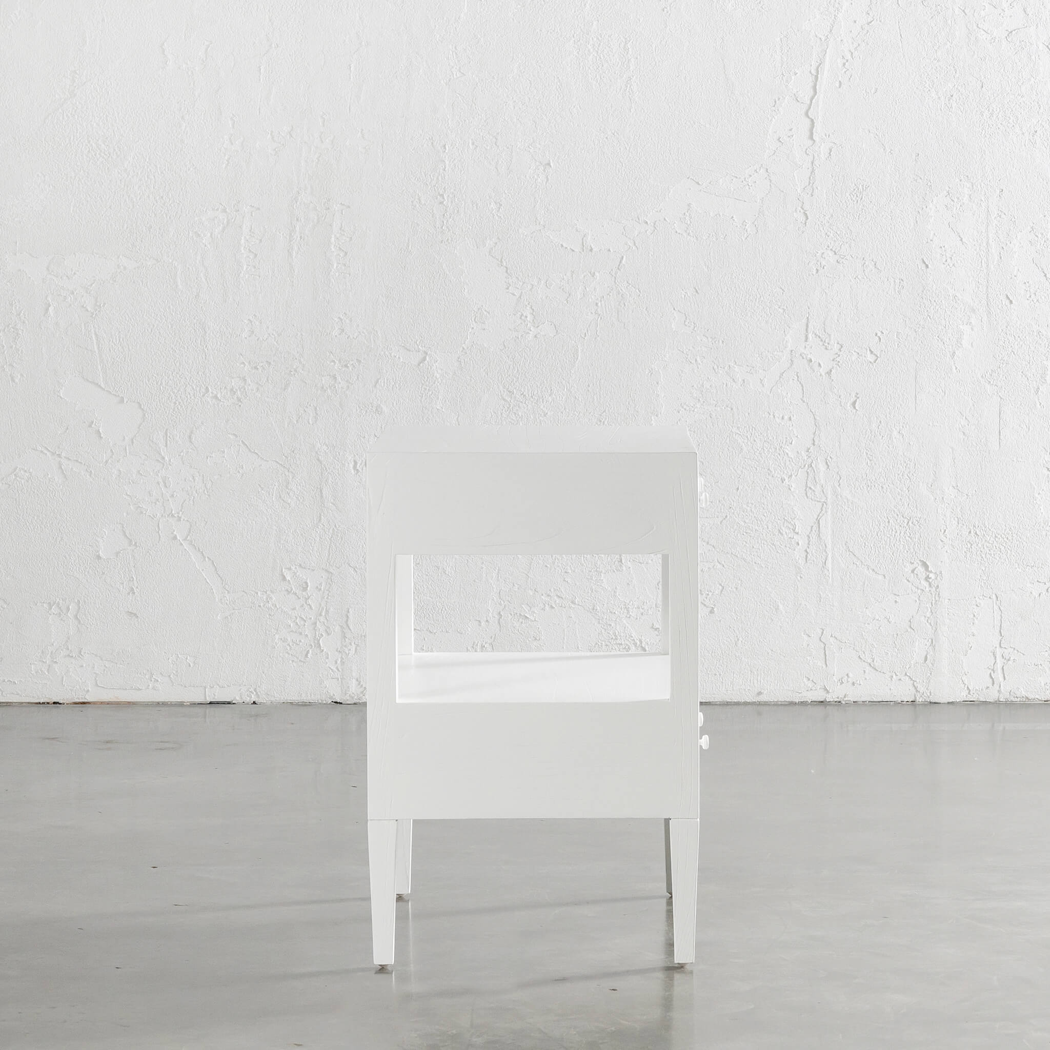 AMARA CONRAD BEDSIDE NIGHTSTAND  |  WHITE TIMBER GRAIN - Image 4