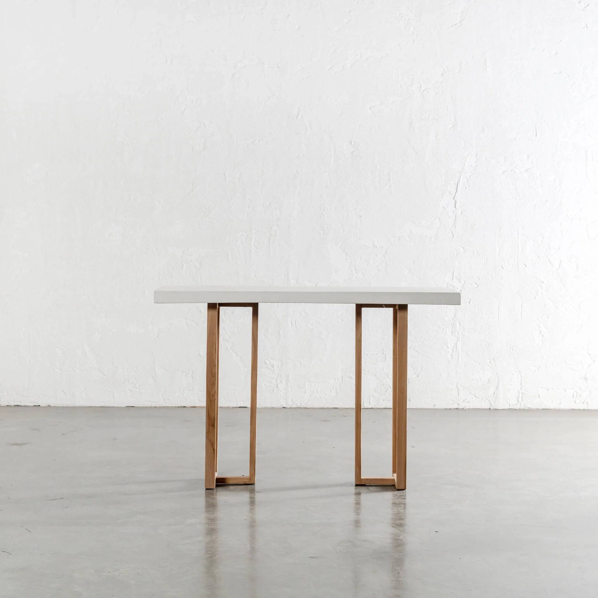 ARIA HALMSTAD HALL TABLE  |  BIANCO CIMENT + TEAK LEGS  |  120CM - Image 3