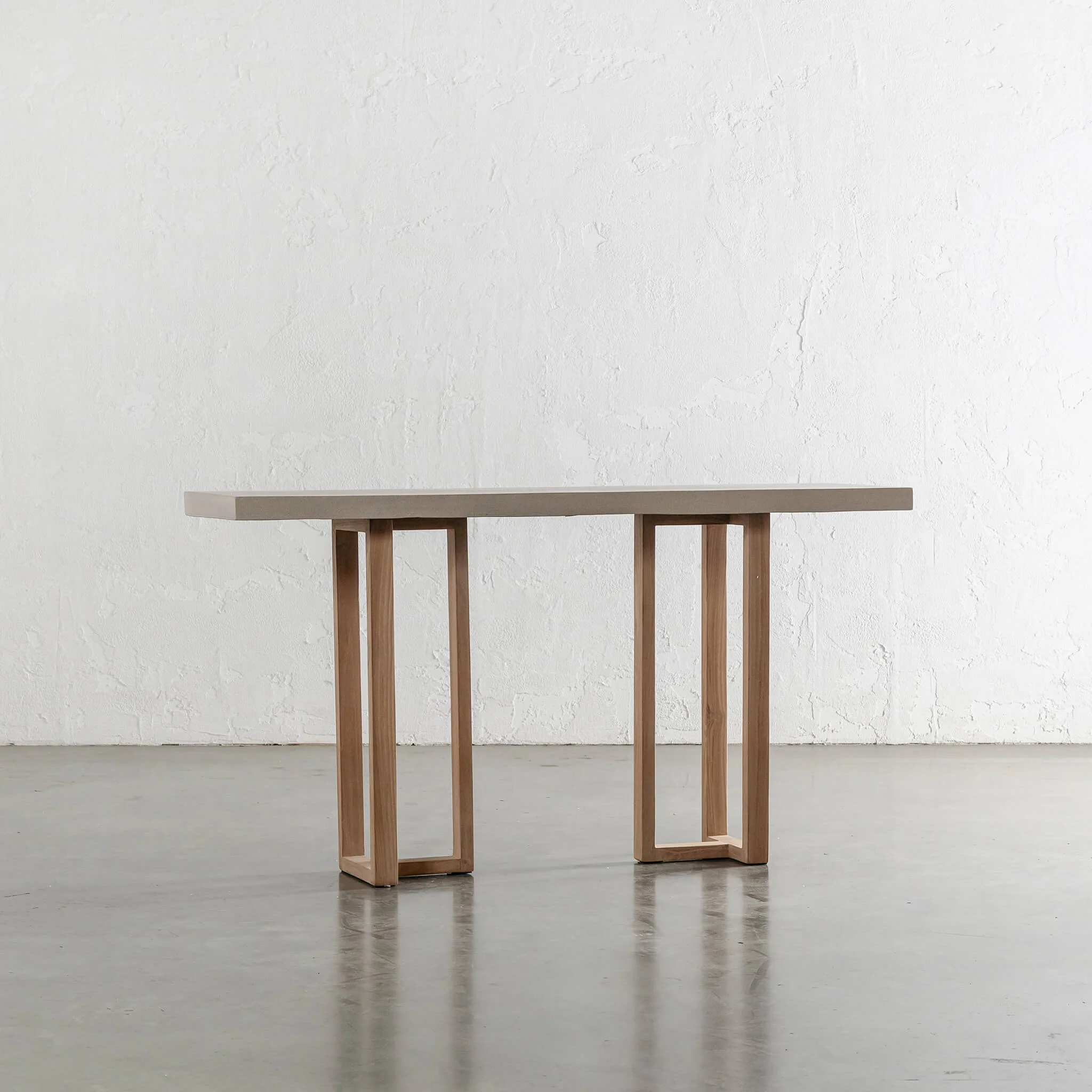 ARIA HALMSTAD HALL TABLE | SAHARA CIMENT + TEAK LEGS | 150CM - Image 3