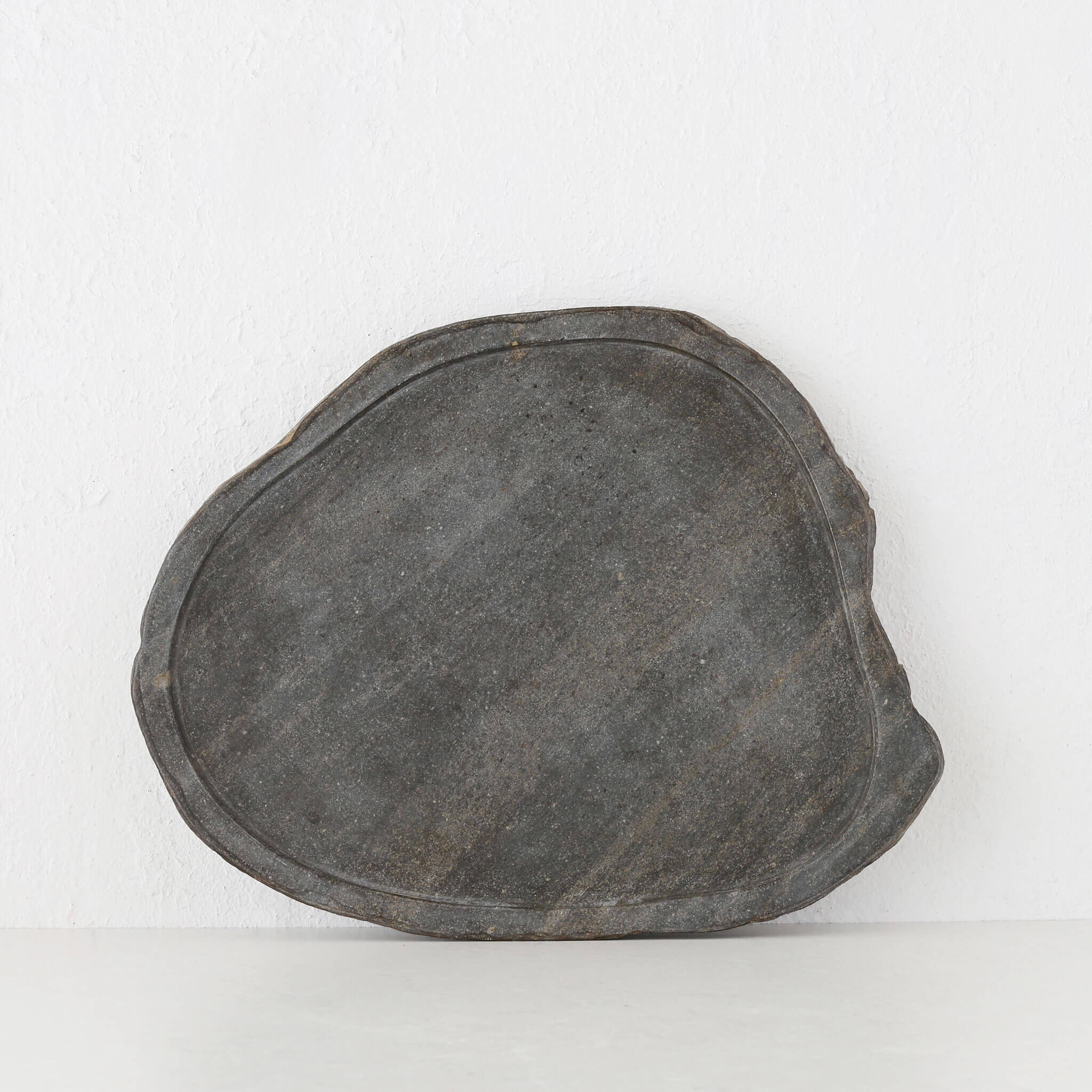 BARATI PLATE | 45CM | RIVER STONE MARBLE - Image 3