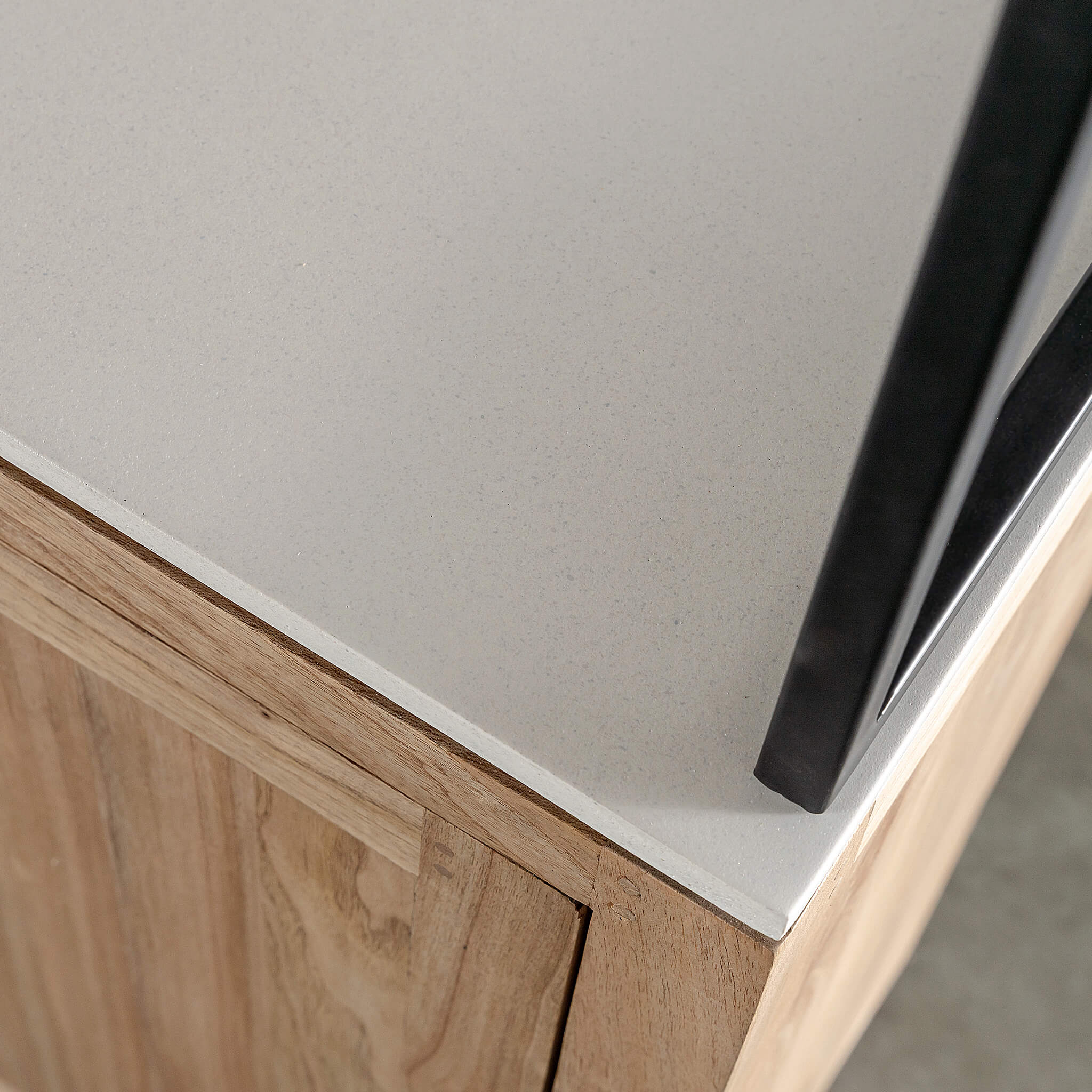 BASILIO OPEN BOOKSHELF | 3 DOOR | NATURAL ASH + BIANCO CIMENT - Image 3