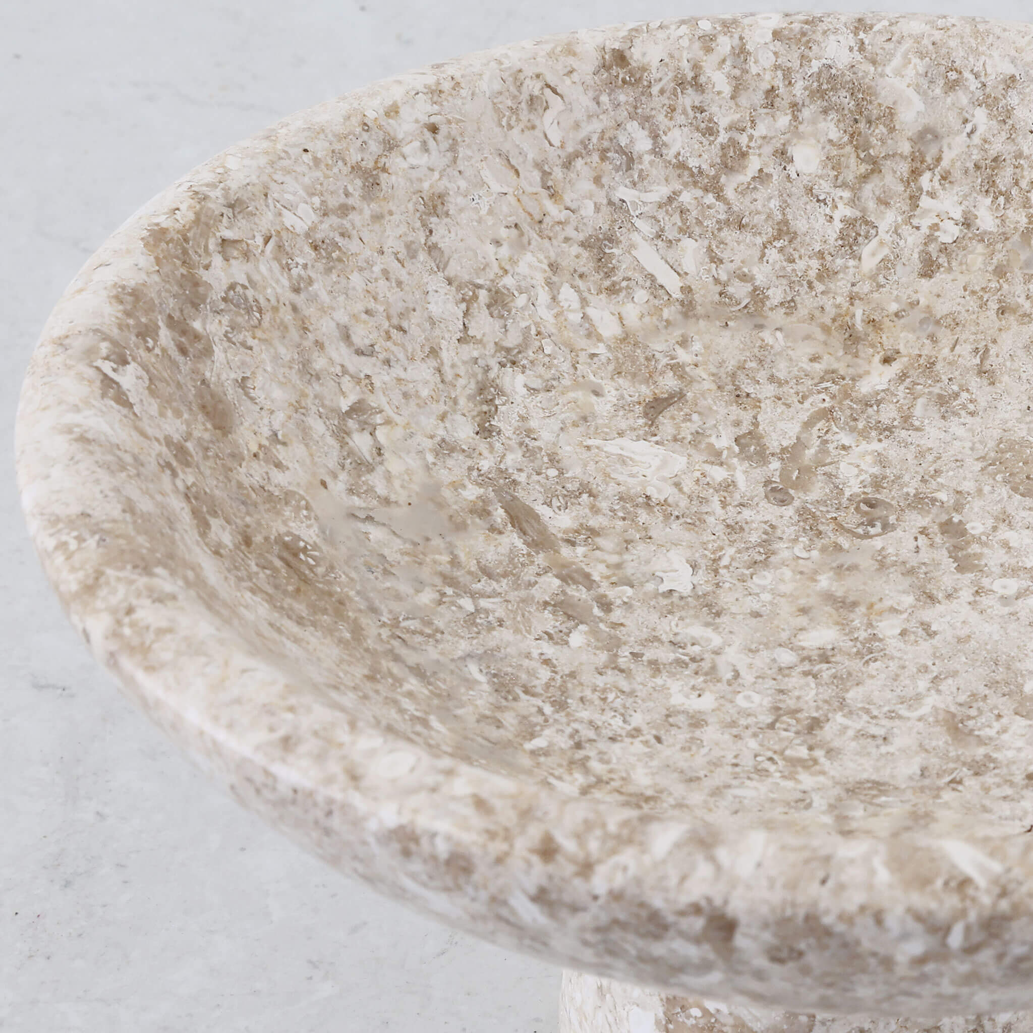 BAYAN FOOTED DISH  |  18CM  |  ORGANIC CREMA MARBLE - Image 7