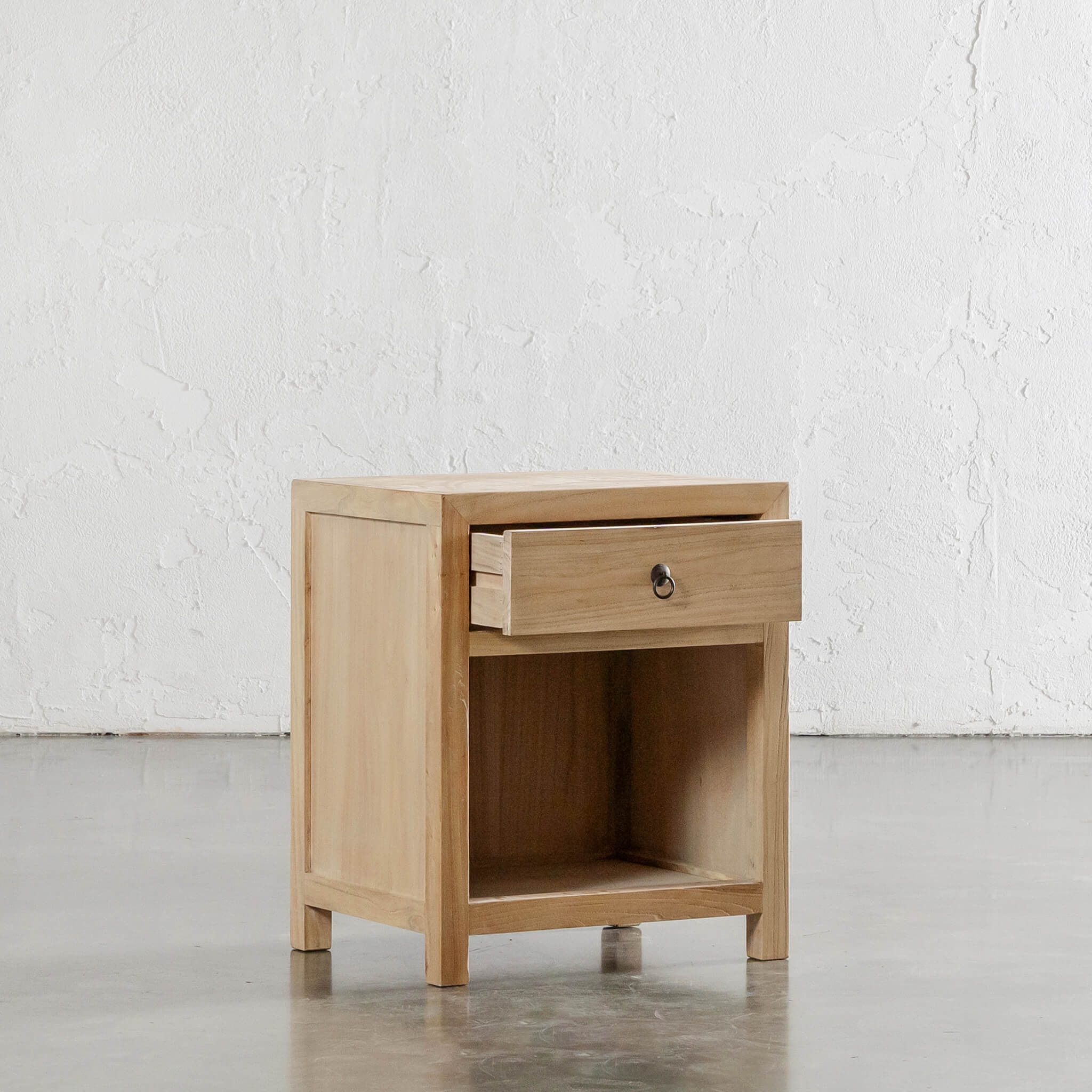 CAPRETTA BEDSIDE | SINGLE DRAWER | BLEACHED BRISTLE - Image 2