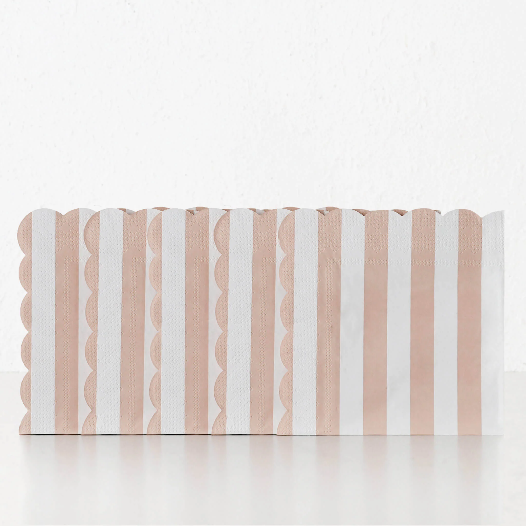 CARNIVAL PAPER NAPKIN BUNDLE X5 | STRIPED PINK + WHITE