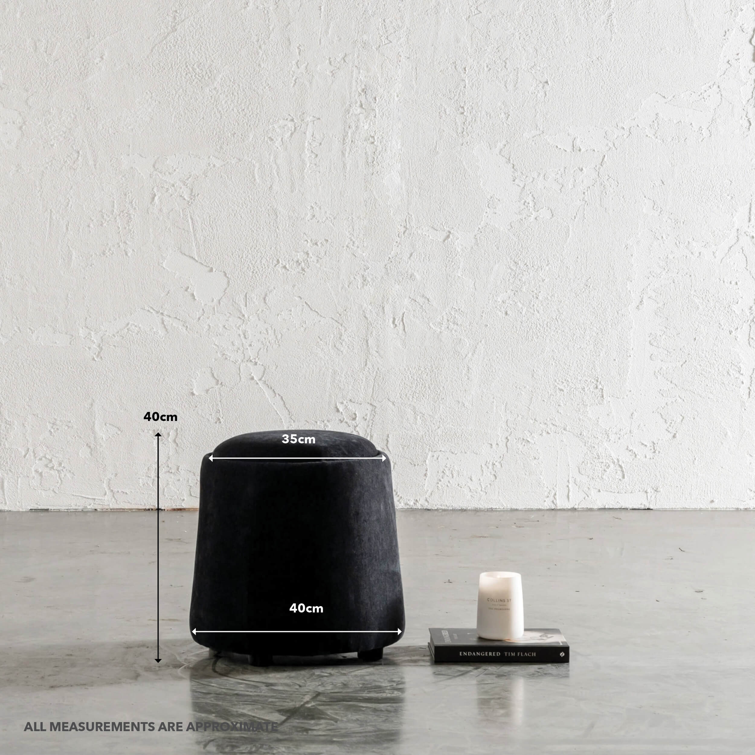 CARSON CURVE ROUND OTTOMAN | NOIR BLACK TEXTURED VELOUR - Image 3