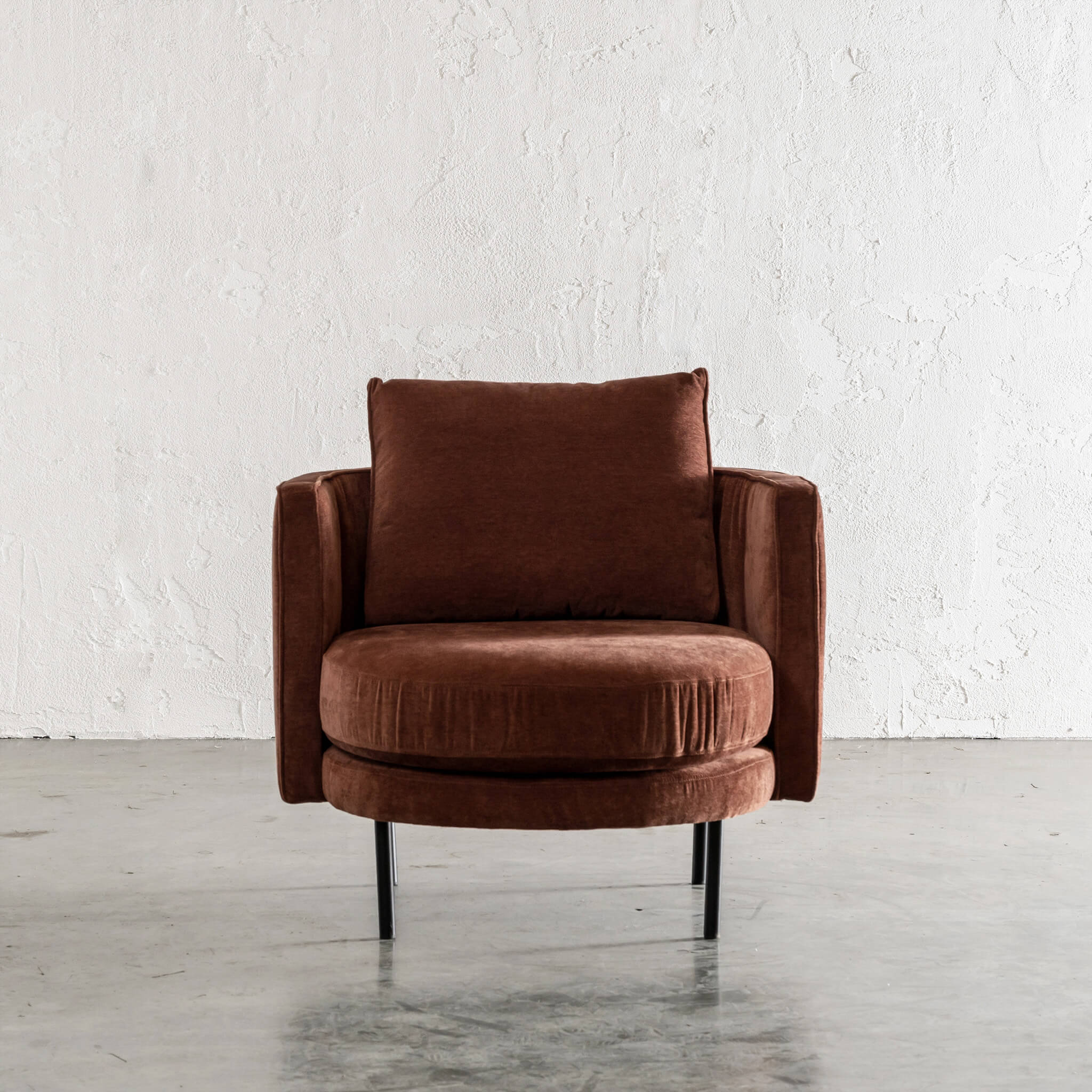 CARSON MODERNA CURVED RIBBED CHAIR | TERRA RUST TEXTURED VELOUR - Image 3