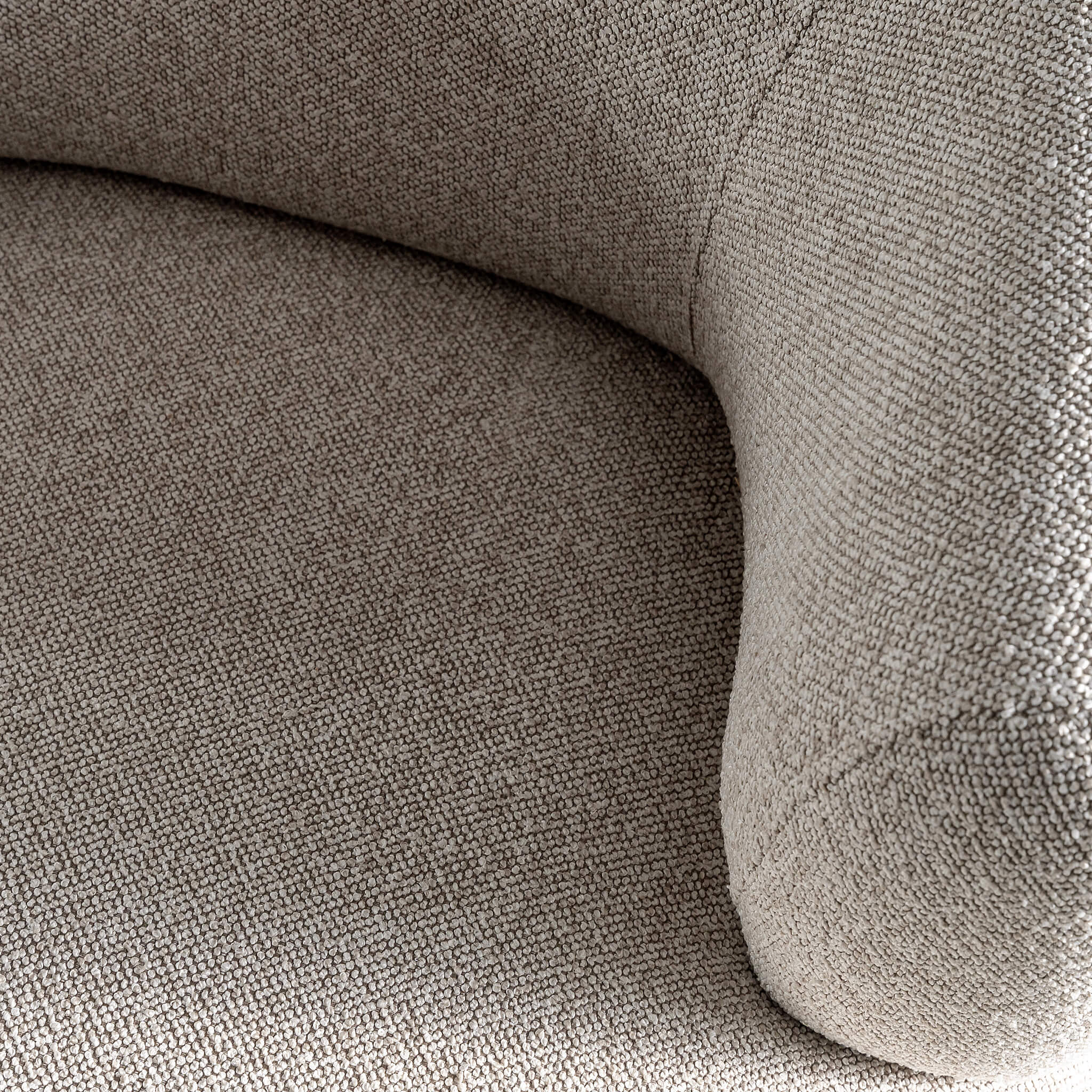 CARSON ROUNDED ARMCHAIR  |  SANDY DUSK - Image 4