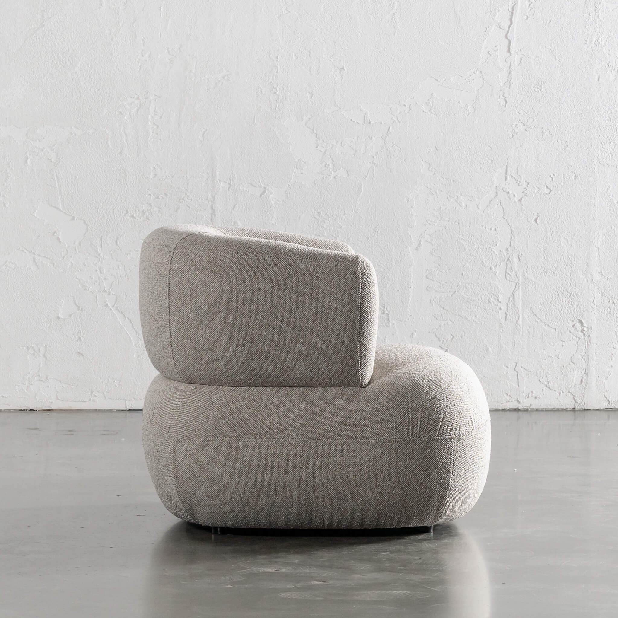 CARSON ROUNDED ARMCHAIR  |  SANDY DUSK - Image 6