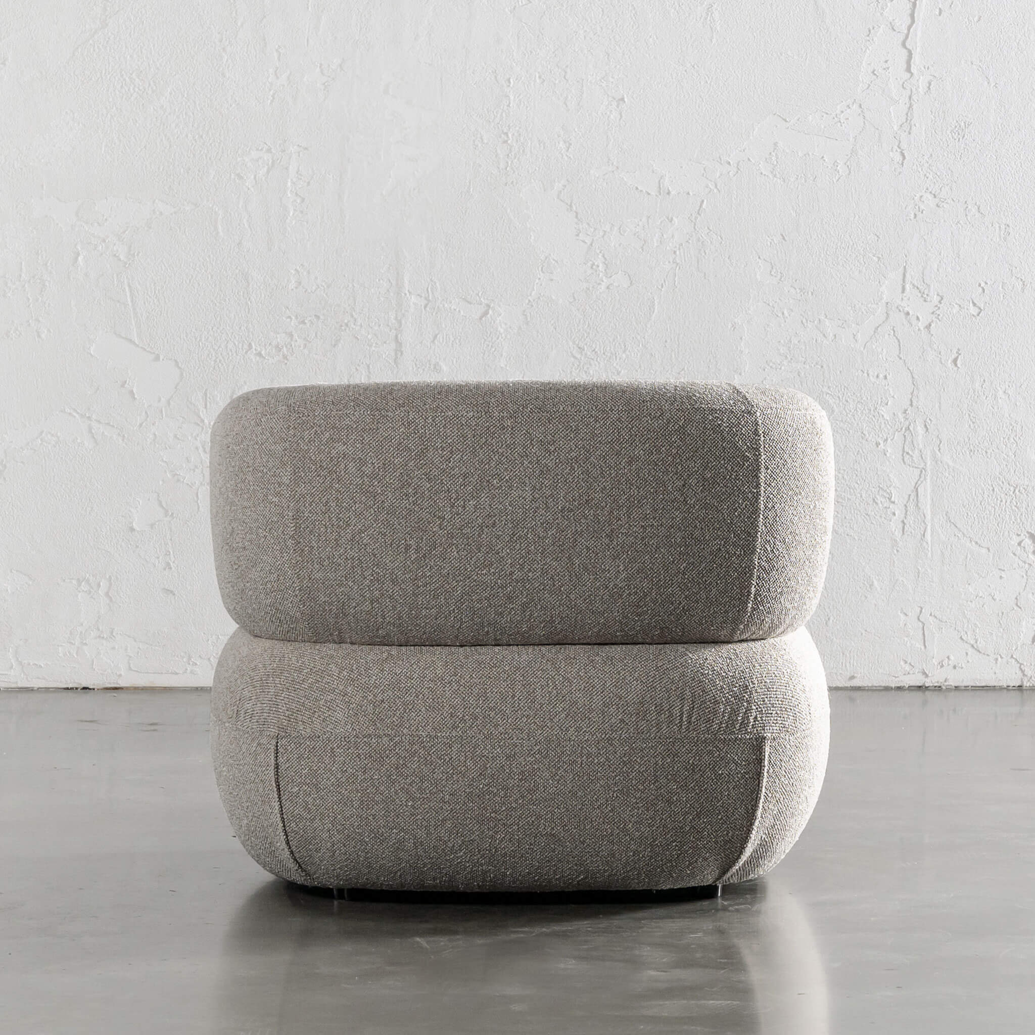 CARSON ROUNDED ARMCHAIR  |  SANDY DUSK - Image 9