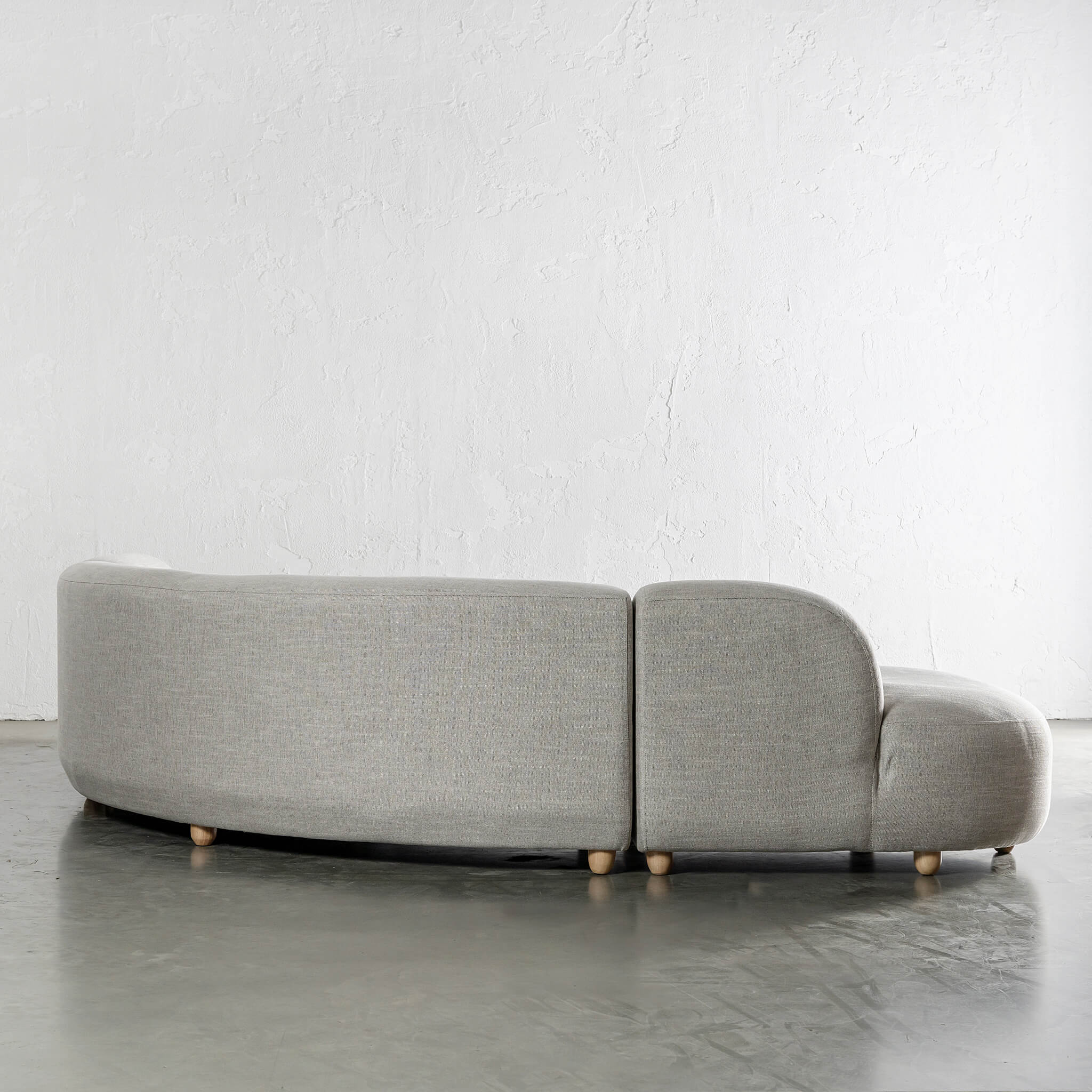CARSON ROUNDED MODULAR SOFA | JOVAN EARTH - Image 3