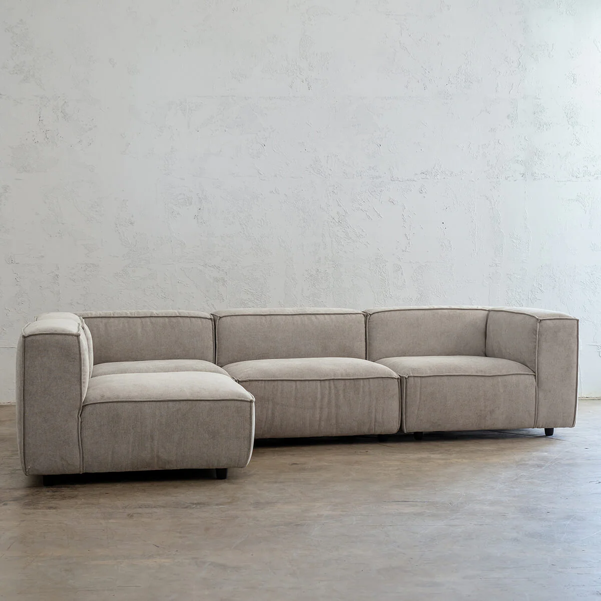 COBURG MODULAR SOFA | FLAGSTONE ASH - Image 8