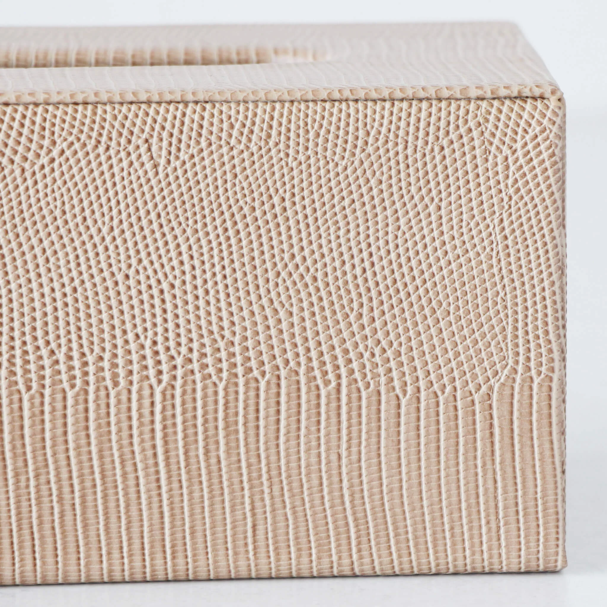 CONRAD SNAKE SQUARE TISSUE BOX | LIGHT CEDAR - Image 3