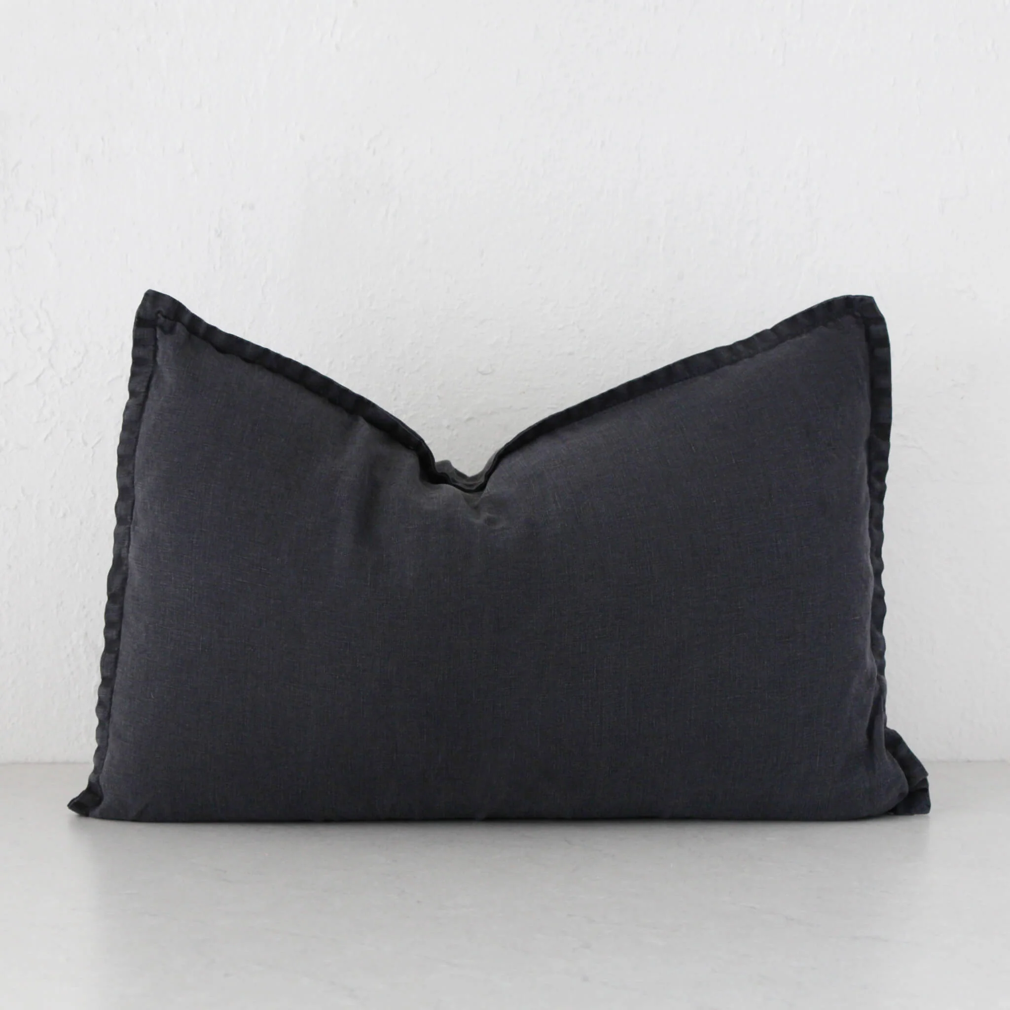 FRENCH LINEN CUSHION BUNDLE X2  | 40X60  |  CHARCOAL DOWNPIPE - Image 3