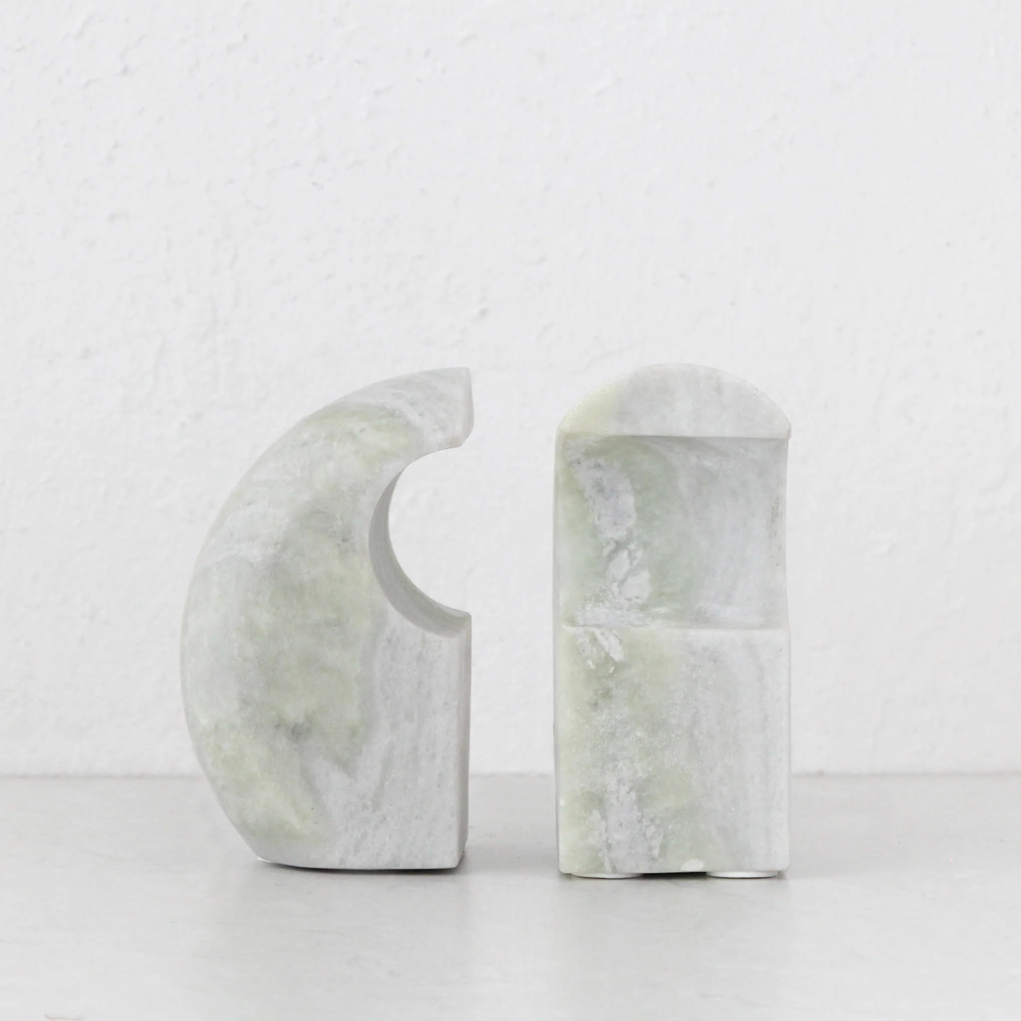 GALLIFA CURVED MARBLE BOOKENDS | SET OF 4 | GREEN MARBLE - Image 3