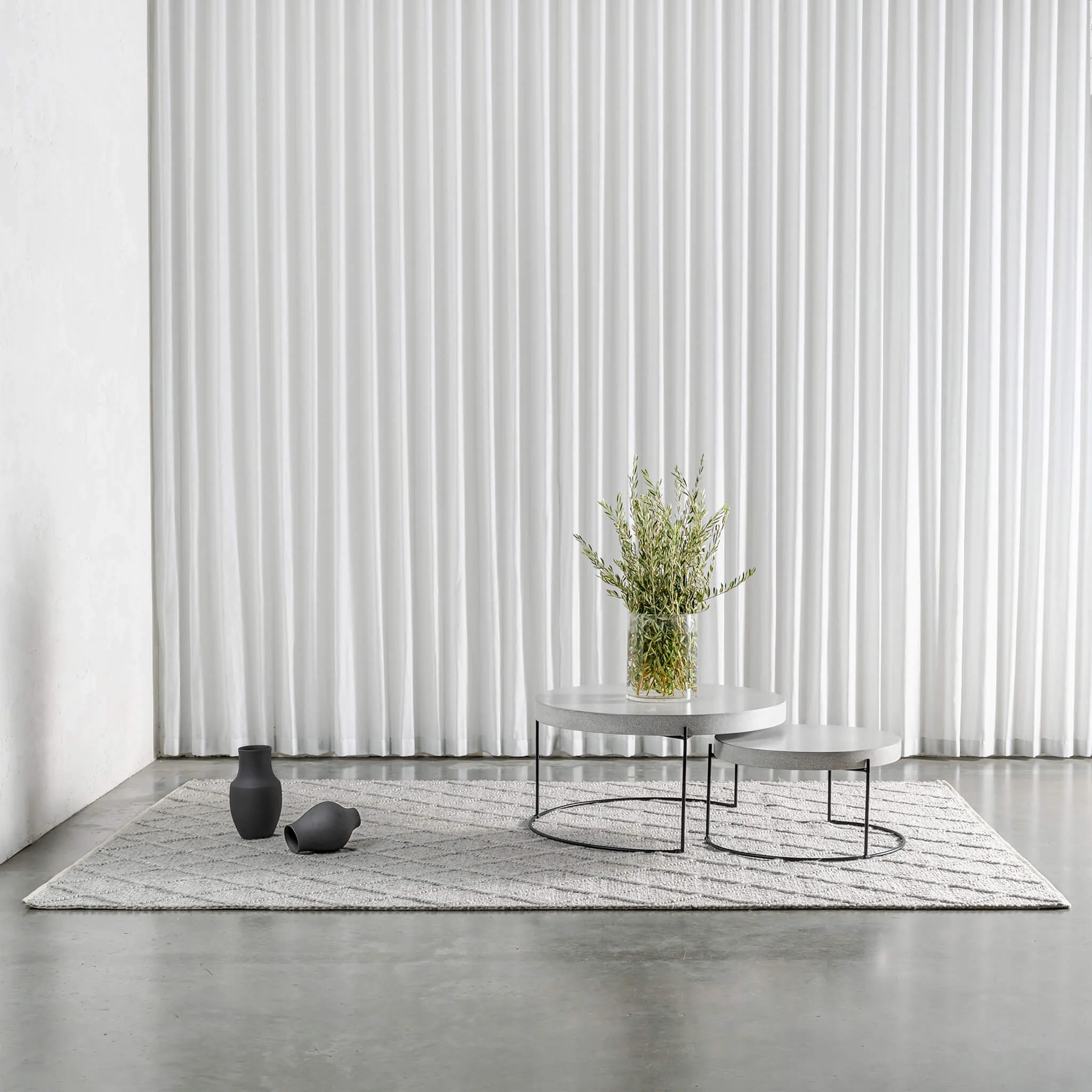 HAND TUFTED RUNNERS | FRANCE SILVER - Image 6