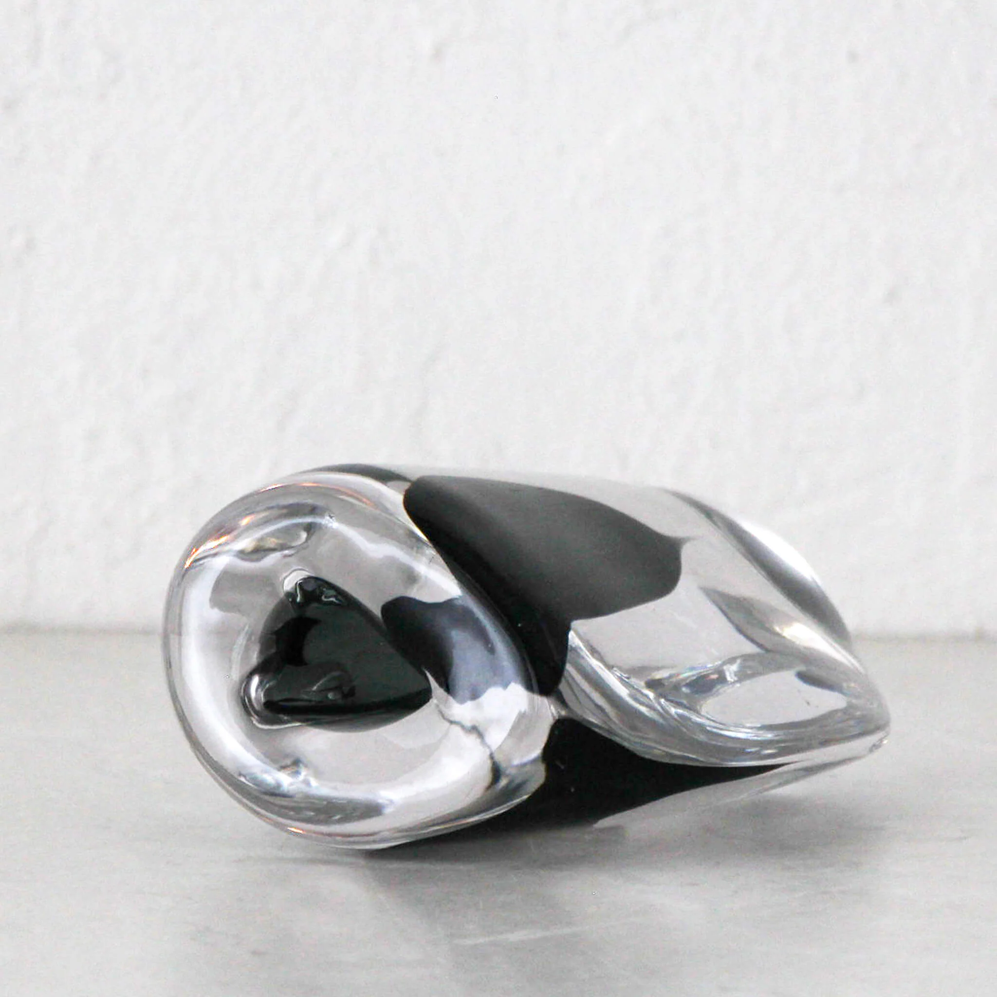 JORG GLASS VASE  |  SMALL |  CHARCOAL + CLEAR GLASS - Image 3