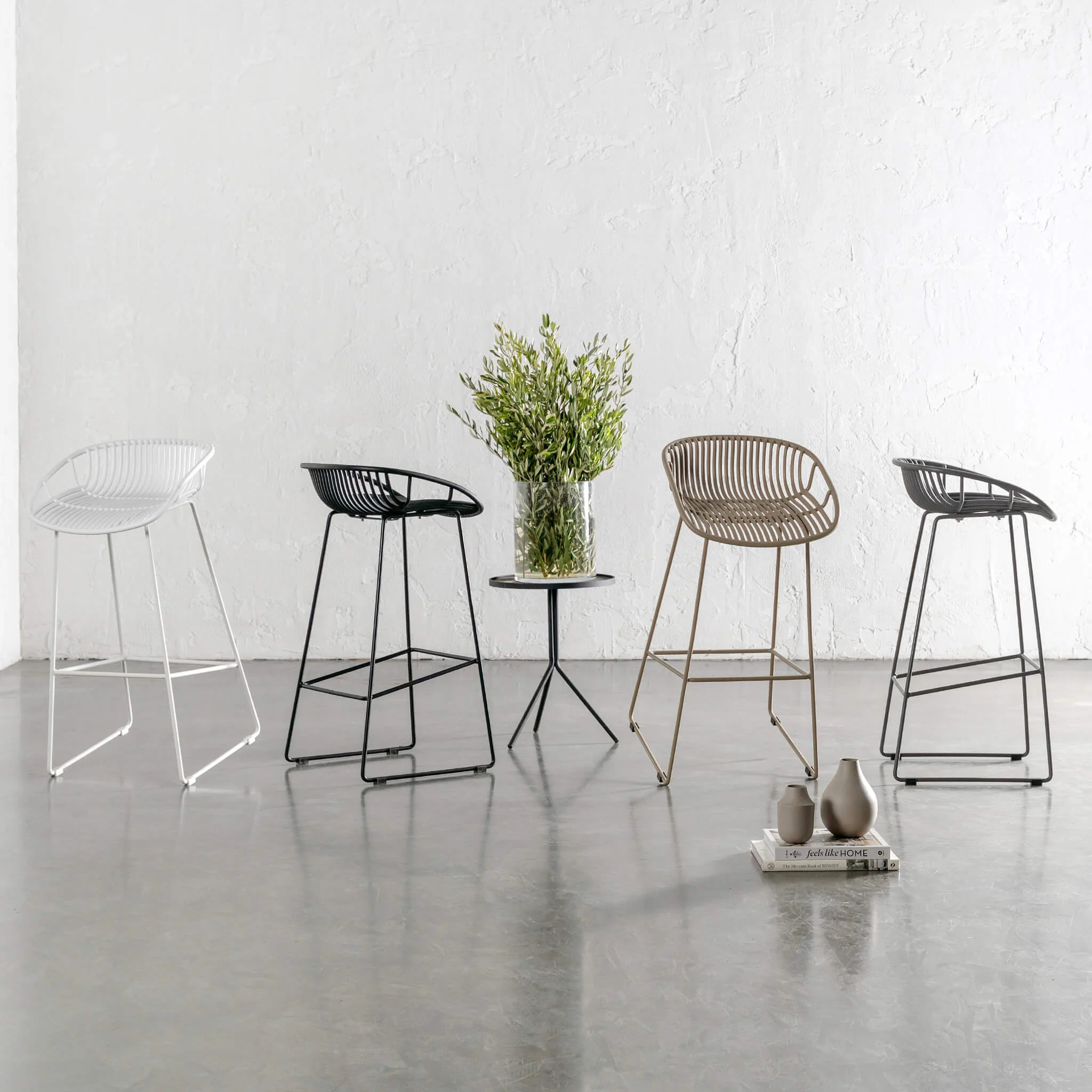 LEUCA MESH INDOOR/OUTDOOR BAR STOOL BUNDLE | GHOST WHITE - Image 3