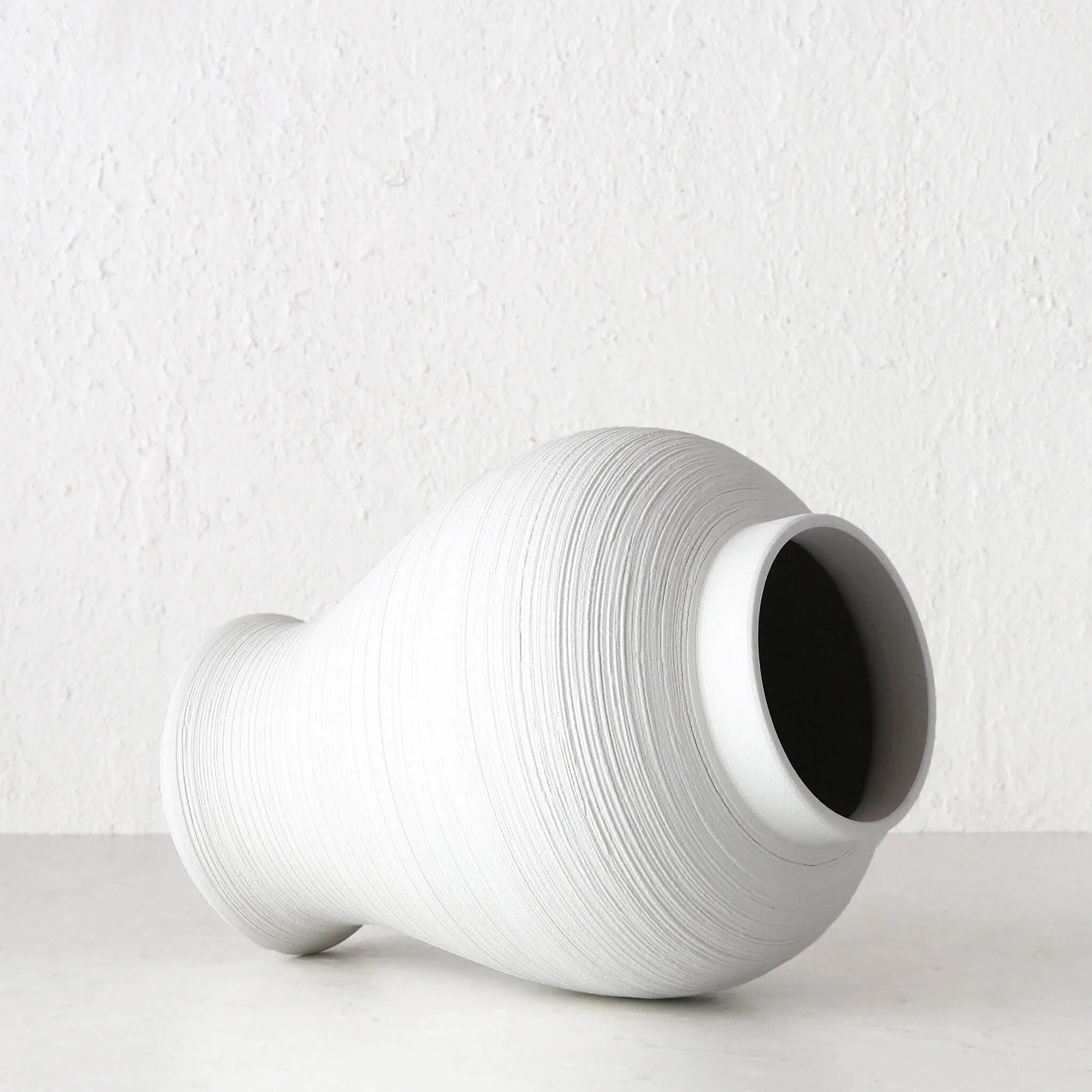 KHOLM CERAMIC VASE BUNDLE X2  |  M + L  |  NATURAL WHITE CERAMIC - Image 7