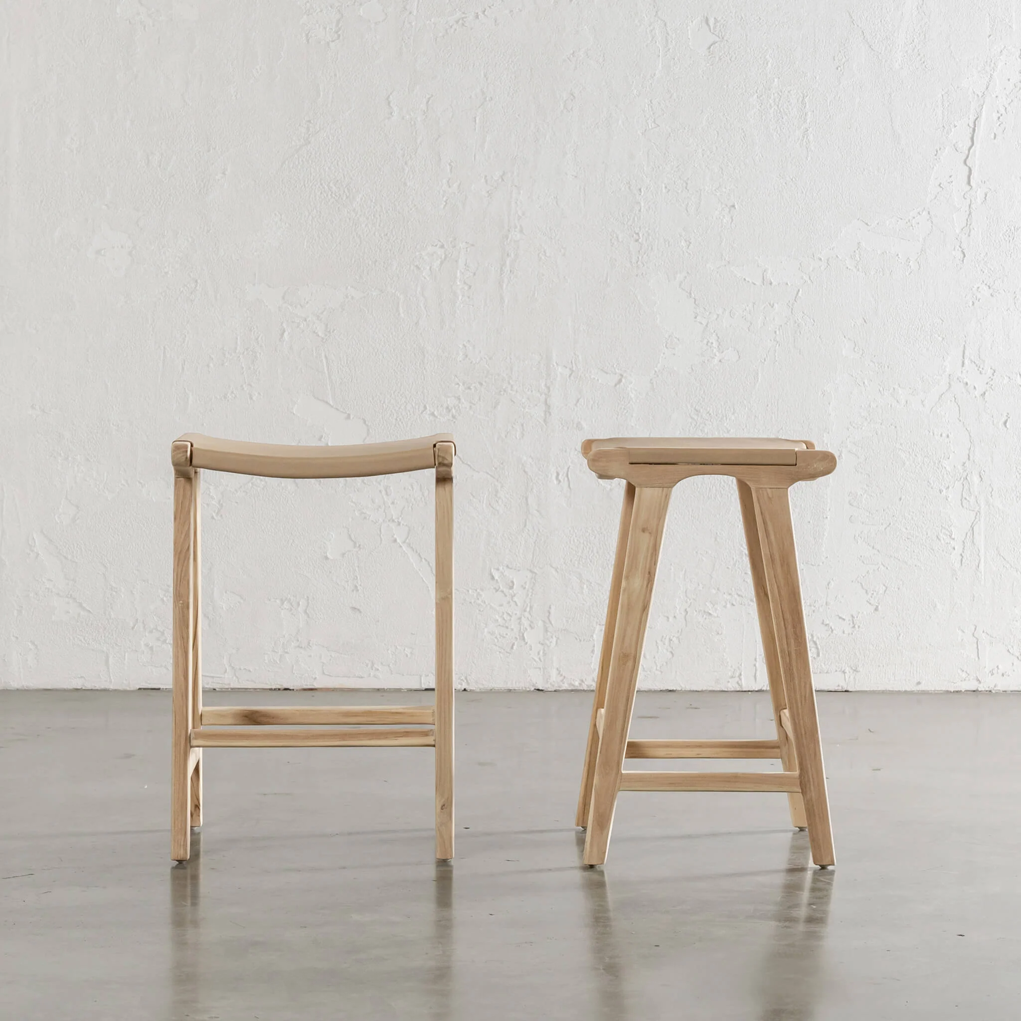 MALAND CONTEMPO SOLID HIDE LEATHER COUNTER STOOL  |  TOASTED ALMOND LEATHER HIDE - Image 2