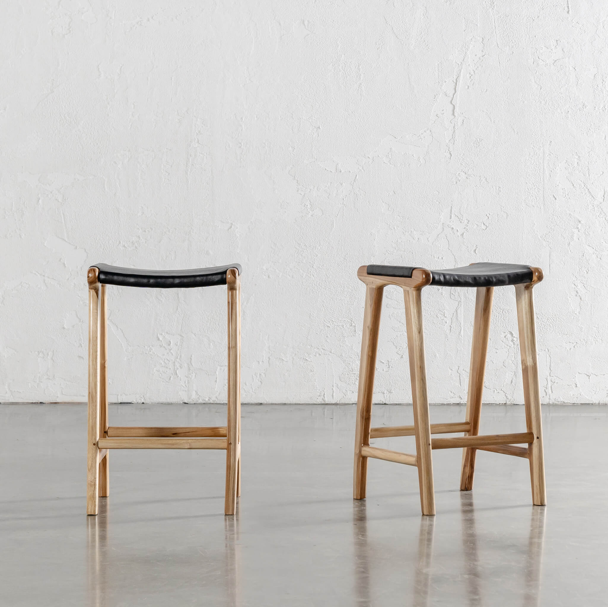 MALAND SOLID LEATHER COUNTER STOOL | BUNDLE + SAVE | BLACK LEATHER SOLID HIDE