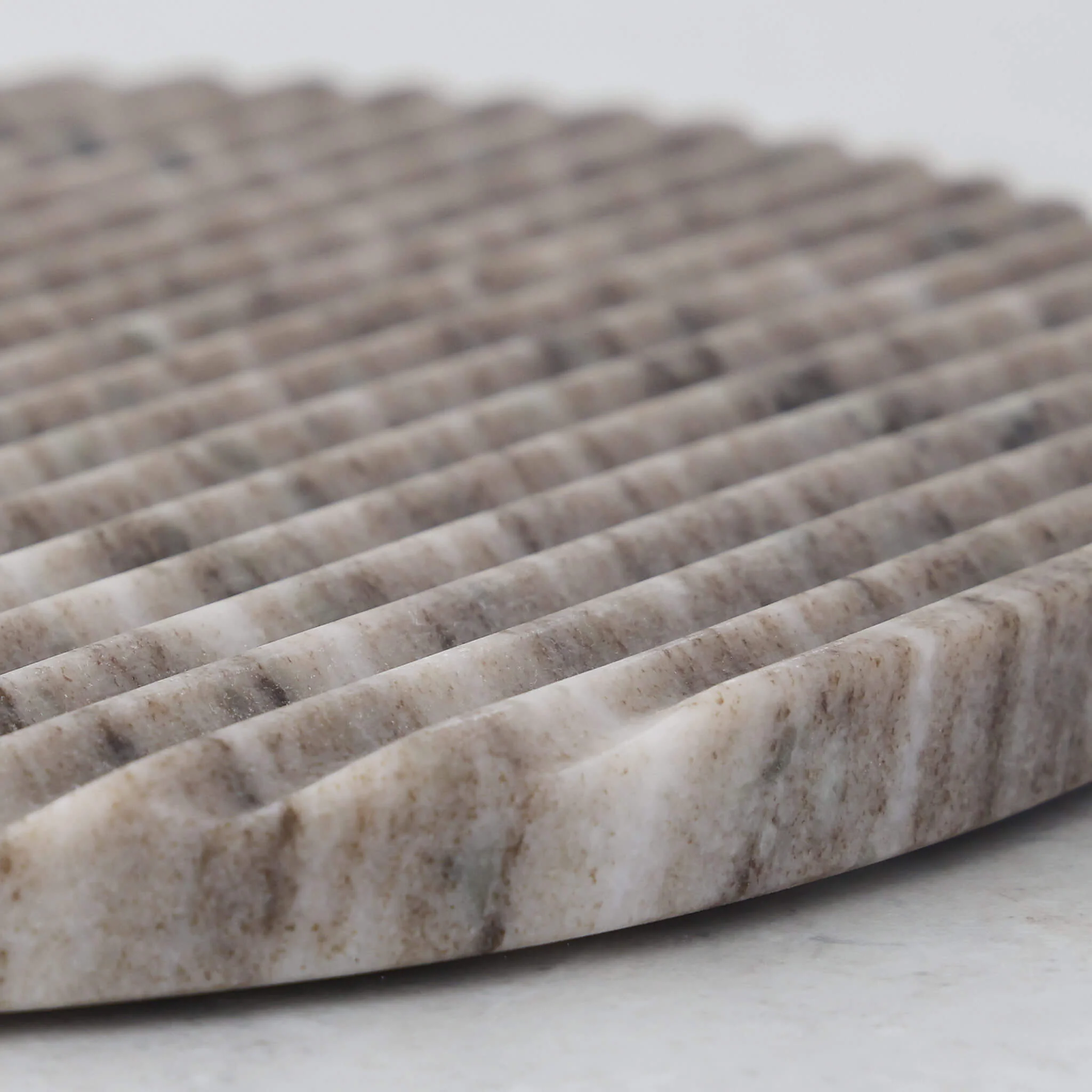 MARA MARBLE ROUND RIBBED TRIVET BUNDLE X2  |  20CM  |  BEIGE MARBLE - Image 2