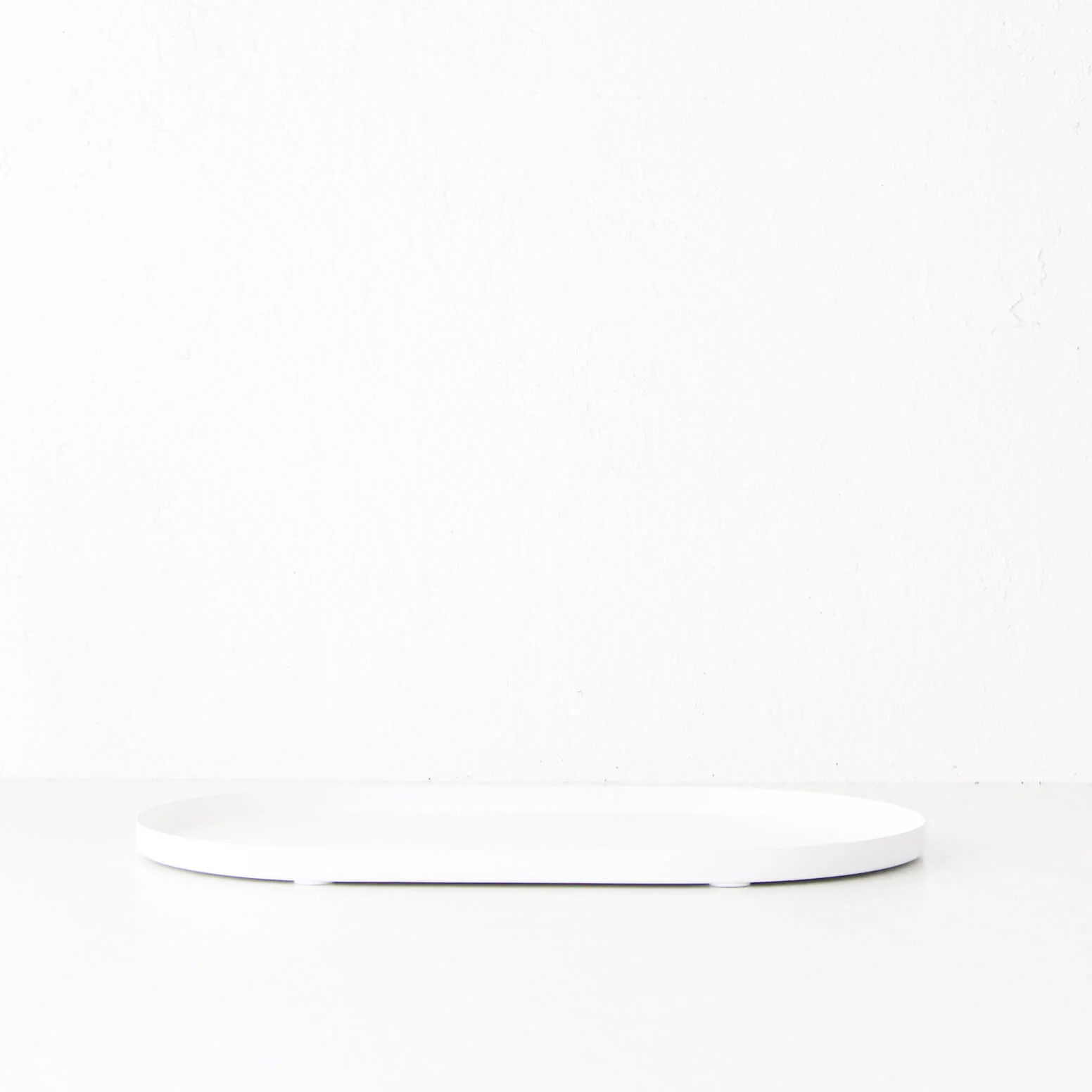 MONA GRAND SERVING TRAY  |  CHALK - Image 3