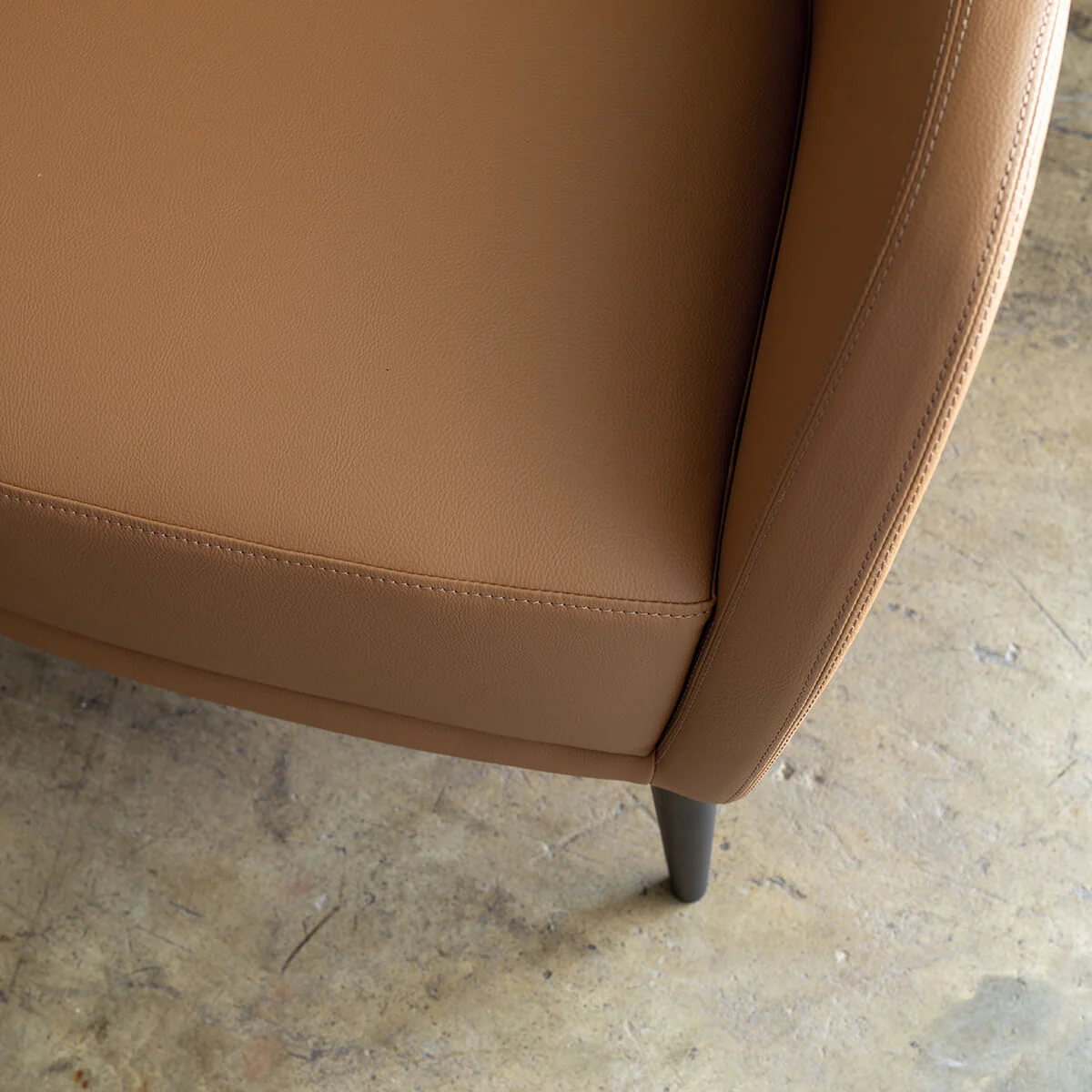NEIMAN ARMCHAIR | CANYON TAN VEGAN LEATHER - Image 3