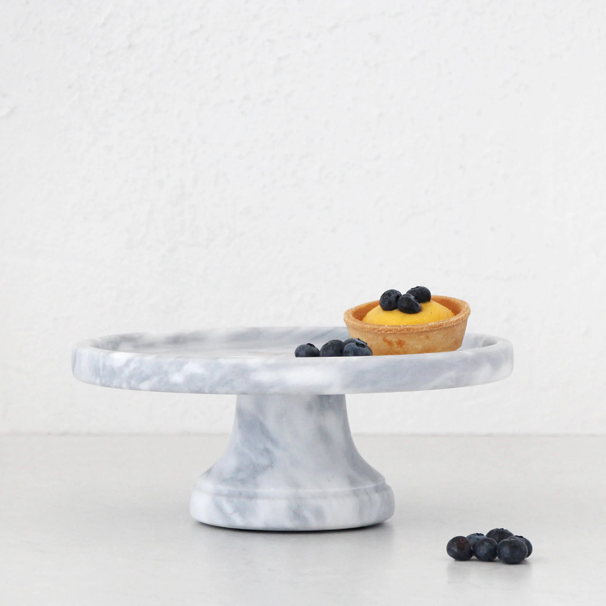 NUVOLO FOOTED STAND | ASH GREY MARBLE - Image 2