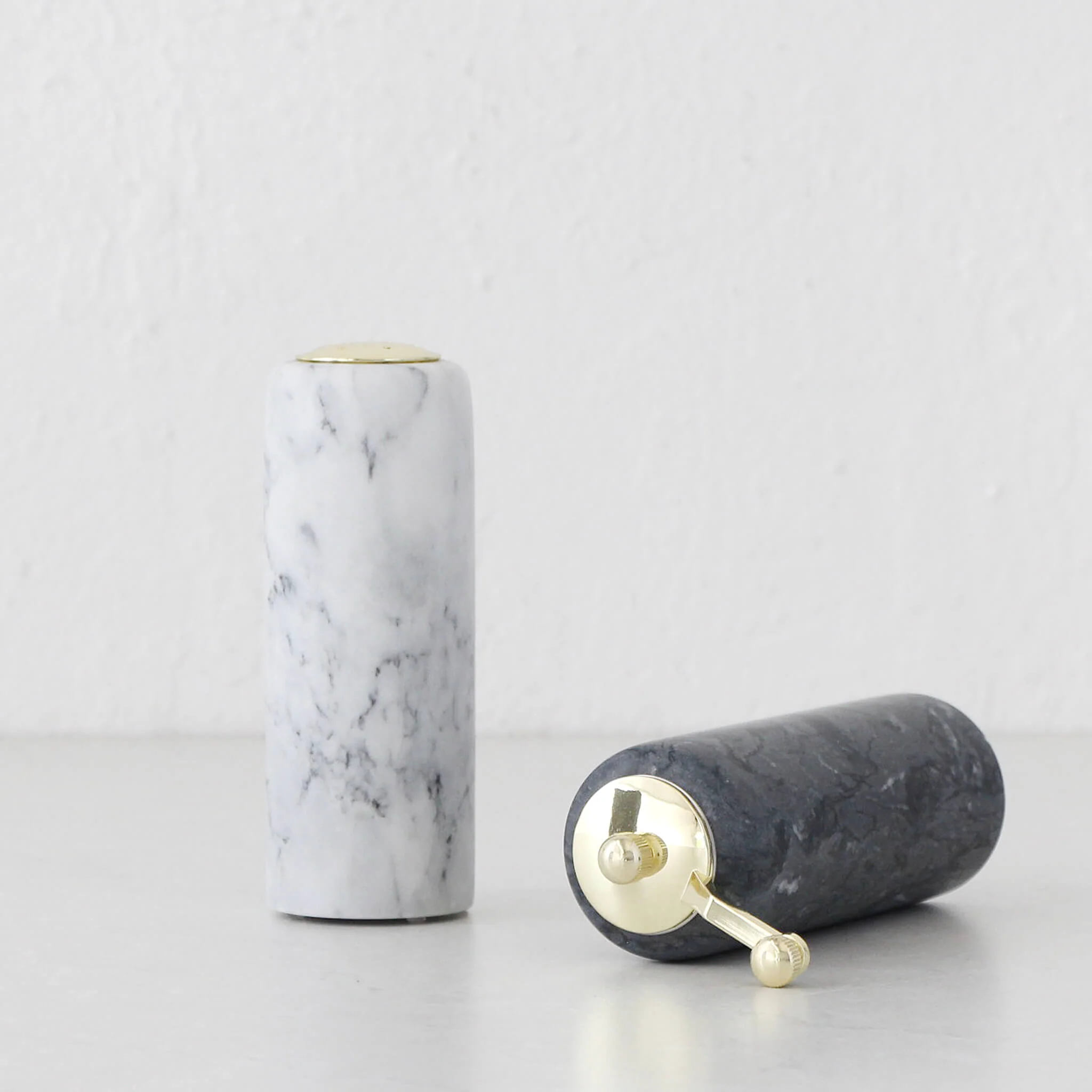 NUVOLO  |  SALT + PEPPER MILL SET OF 2  |  ASH GREY + WHITE MARBLE - Image 2