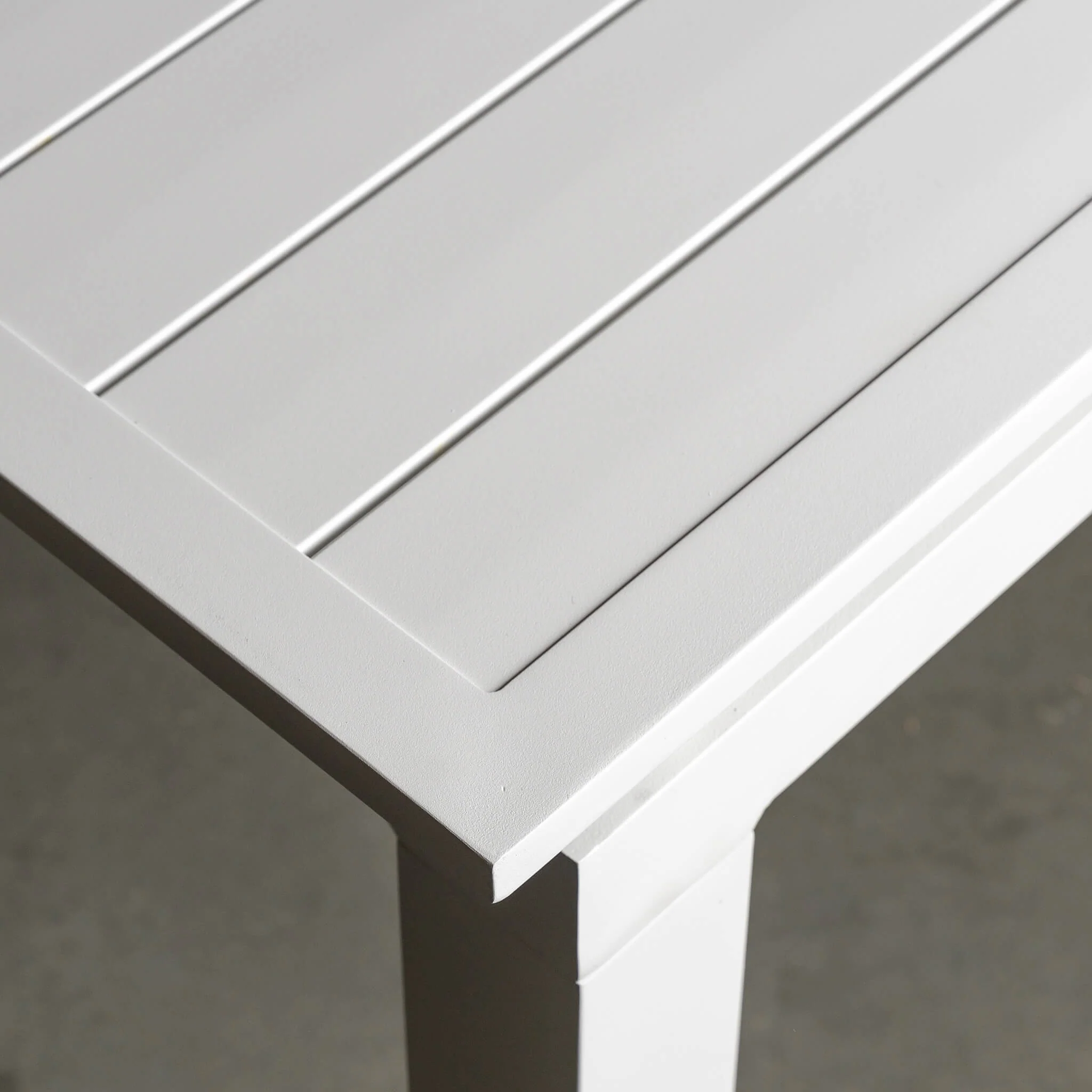 PALOMA MODERNA OUTDOOR EXTENSION DINING TABLE   |  WHITE ALUMINIUM  |  180 - 240CM - Image 5