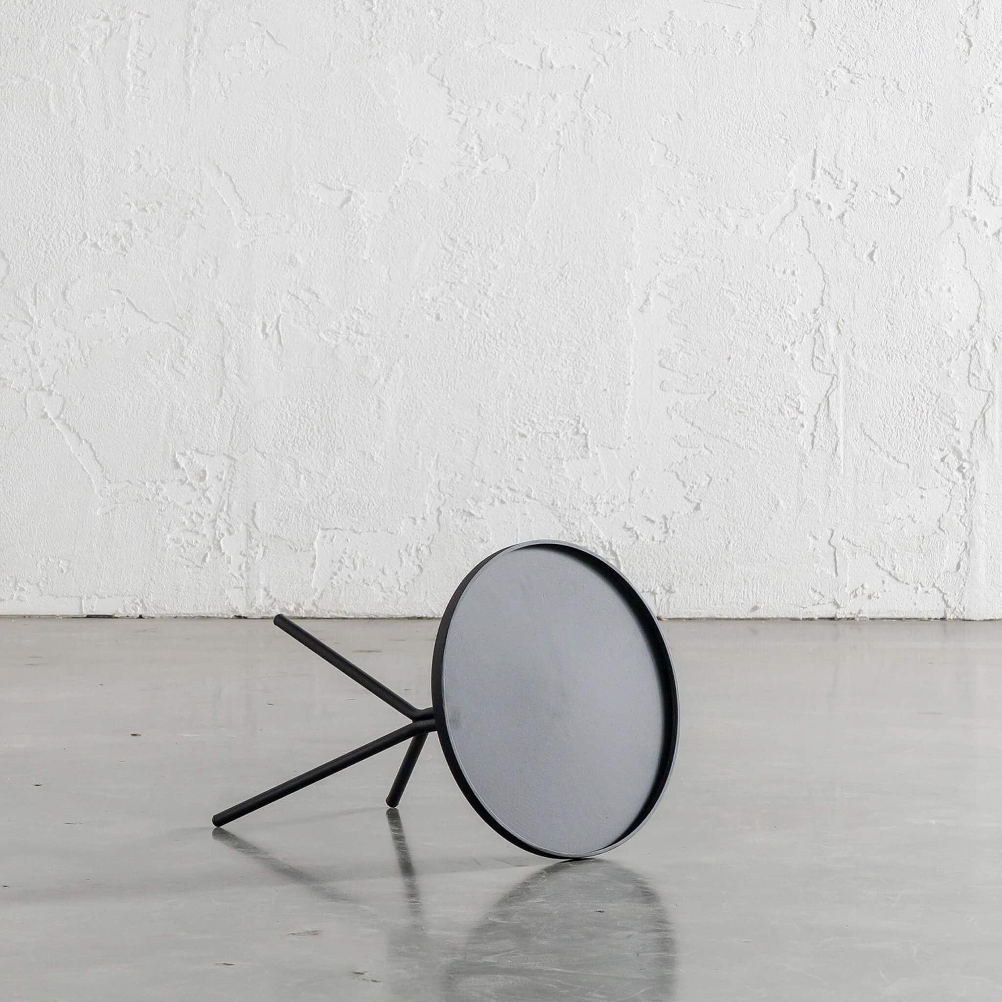 PALOMA OTKA ROUND SIDE TABLE | ANTHRACITE | LARGE - Image 2