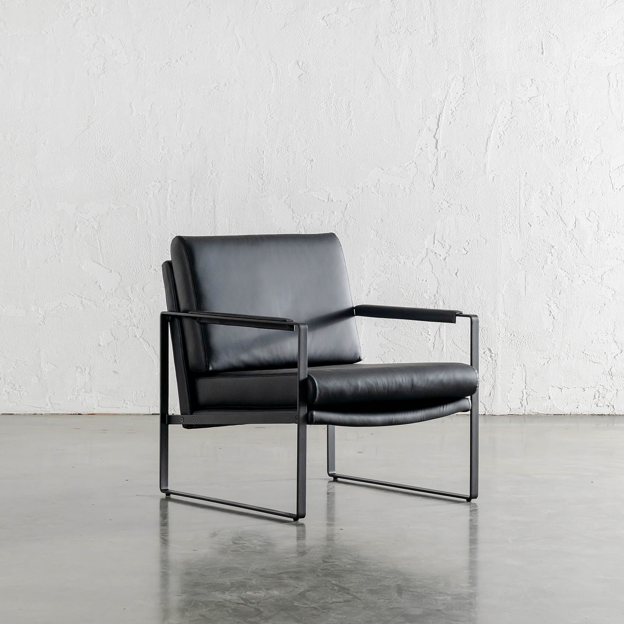 PAMINA VEGAN LEATHER ARMCHAIR | NOIR BLACK - Image 6