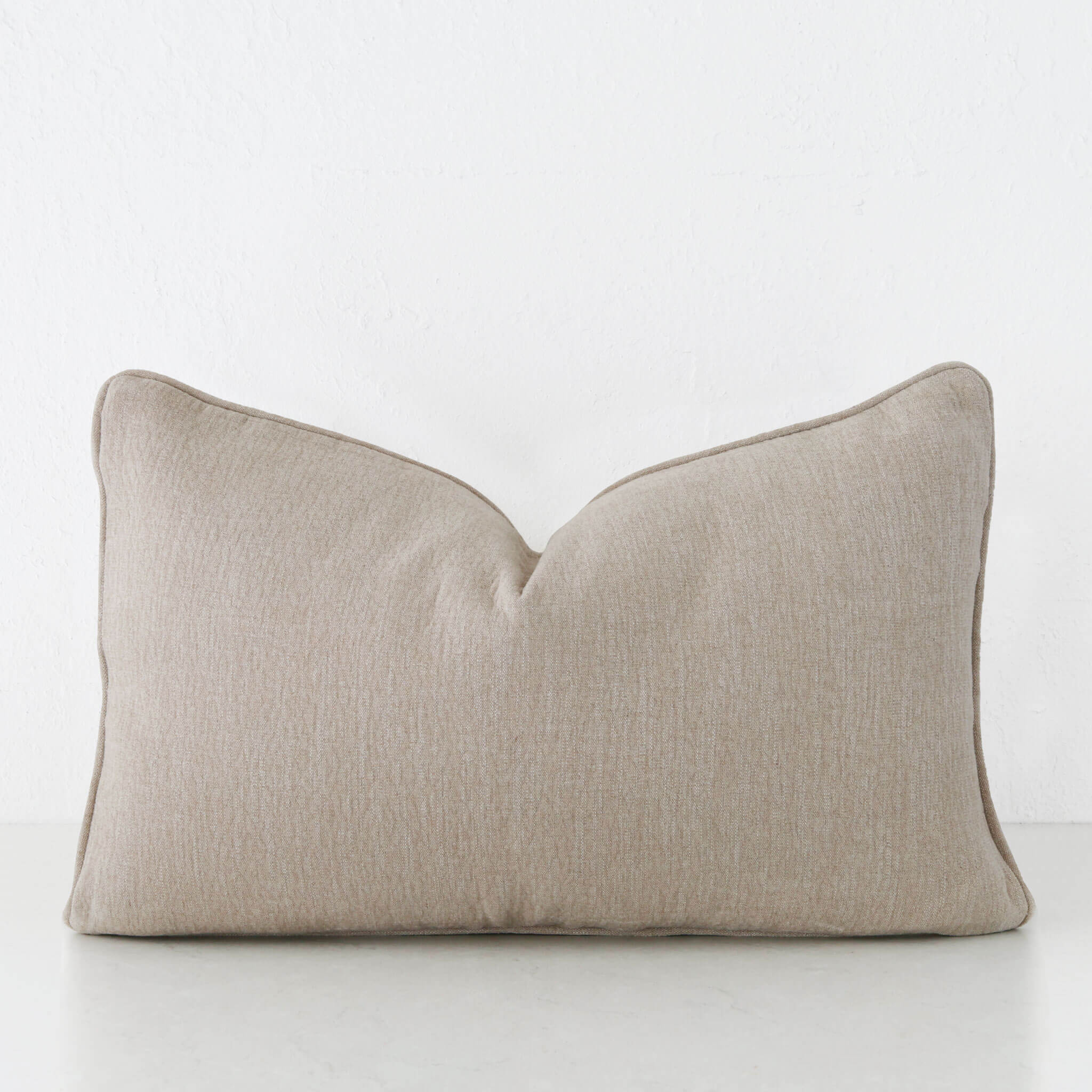 PANTANO LINEN WEAVE CUSHION  |  PEBBLE SHADOW  |  40X60 | 50X50 | 60X60 - Image 2