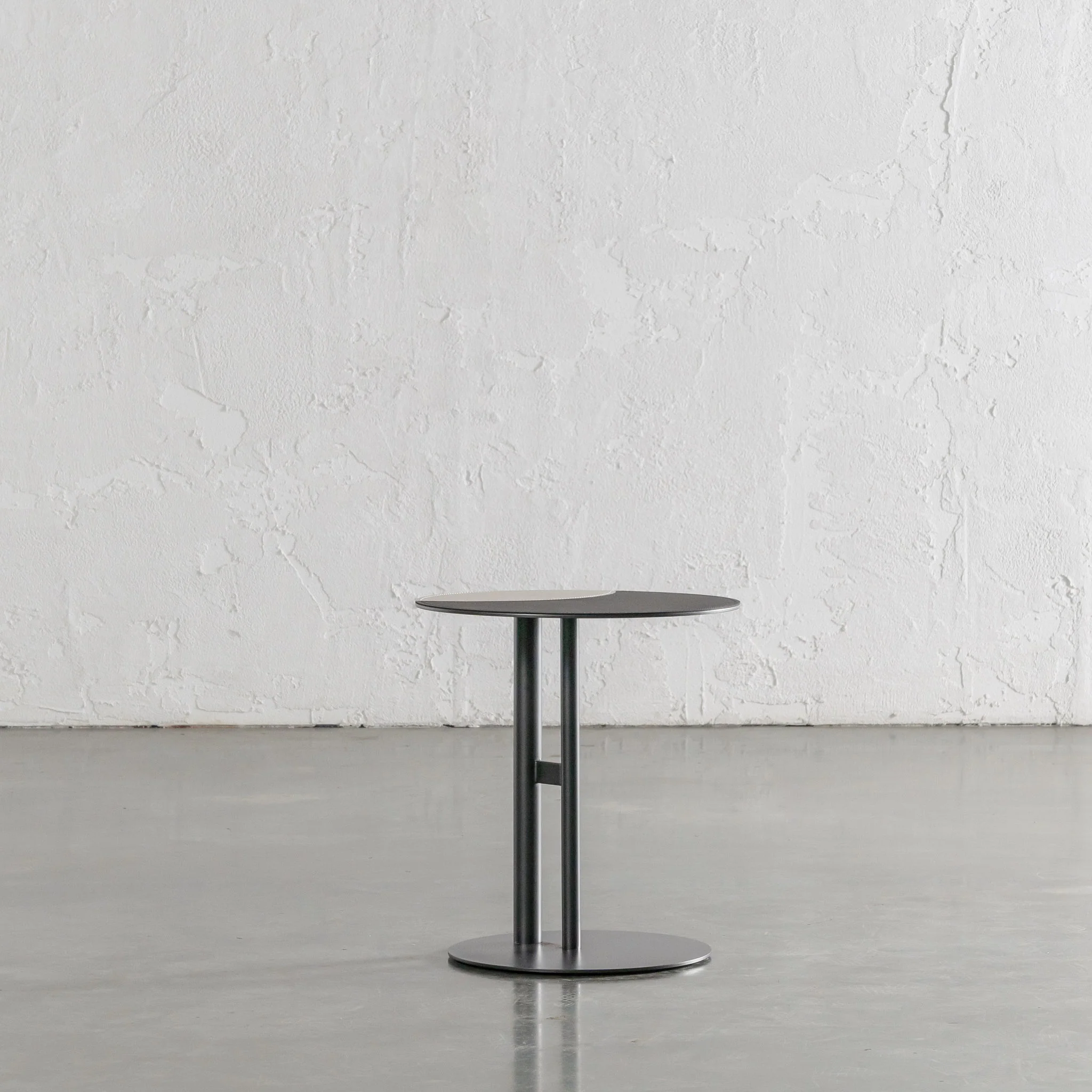 PANZANO TWO TONED ROUND SIDE TABLE  |  IVORY LATTE + BLACK LEATHER - Image 3