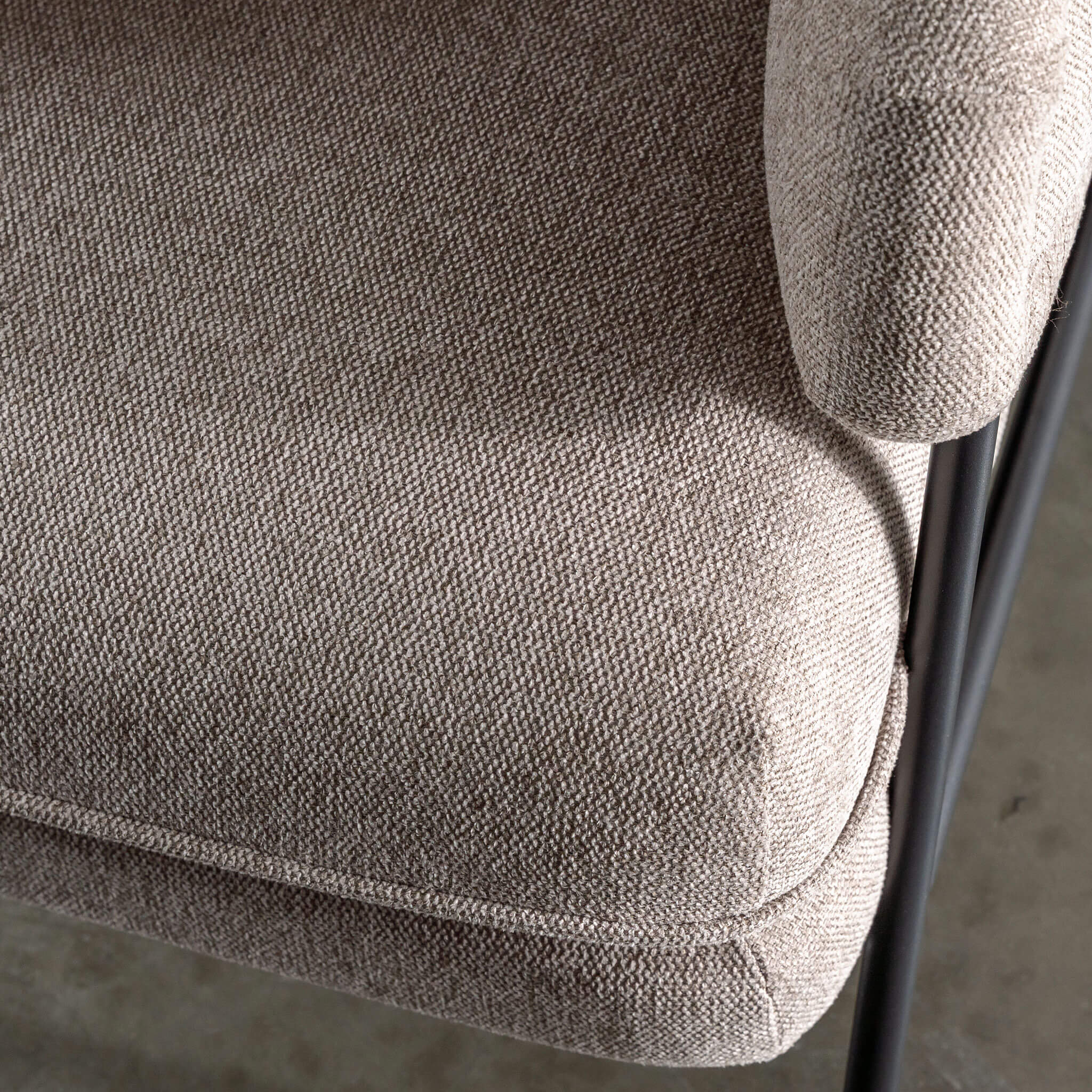 PILOTI ESSEN ARMCHAIR  |  BEDARRA SAND - Image 7
