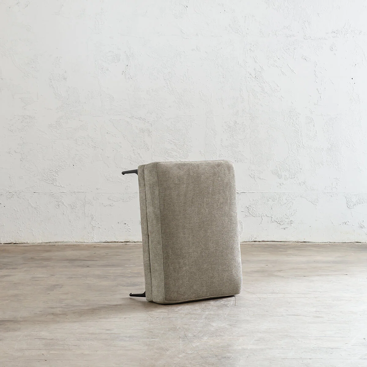 PILOTI OTTOMAN | FLAGSTONE ASH - Image 5