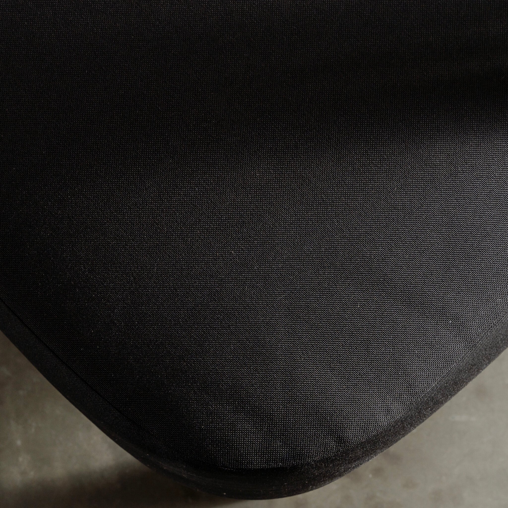 JASPER ULU SPINDLE TIMBER OUTDOOR SOFA CHAIR | BLACK - Image 6