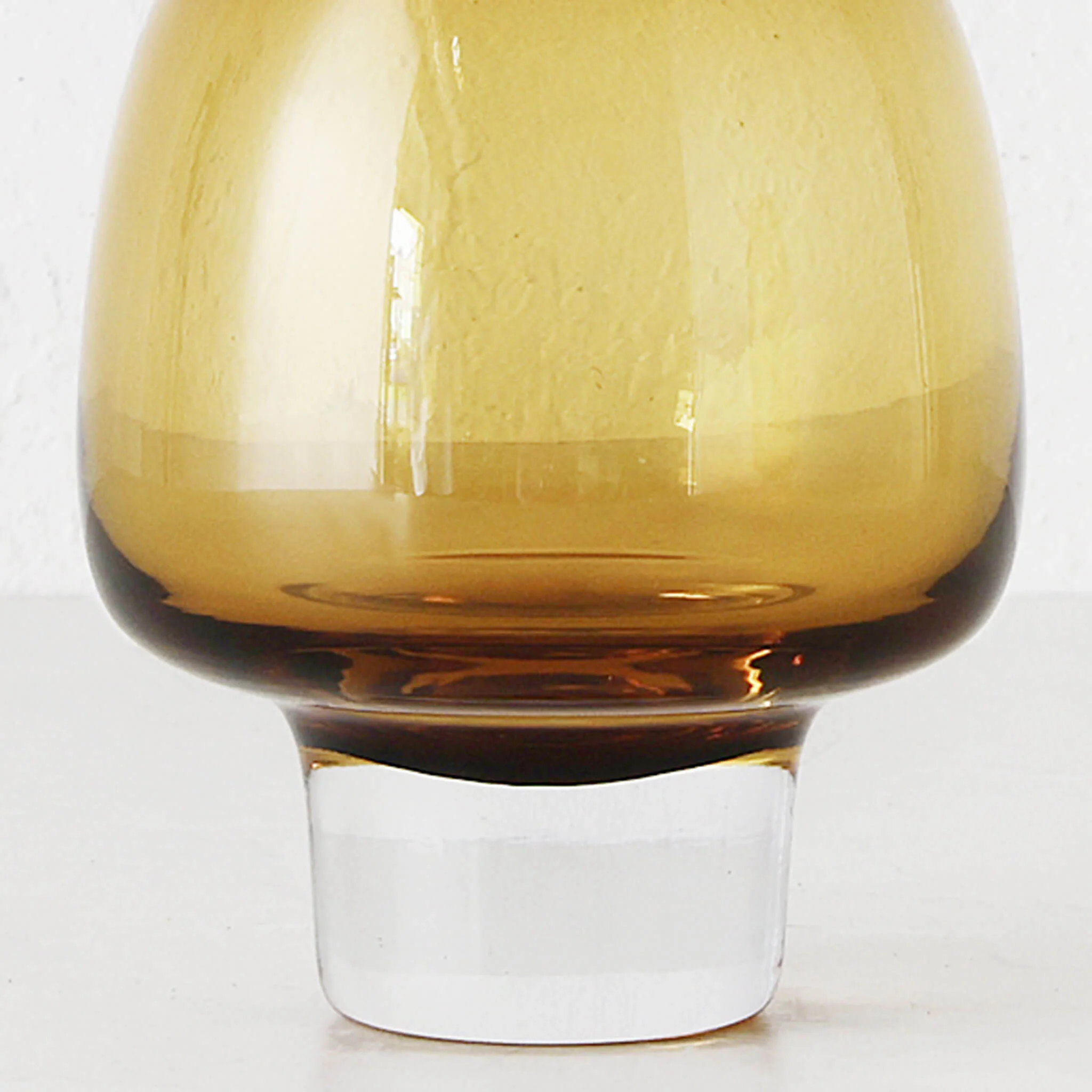 PRELLI GLASS VASE  |  MEDIUM  |  AMBER GLASS - Image 5