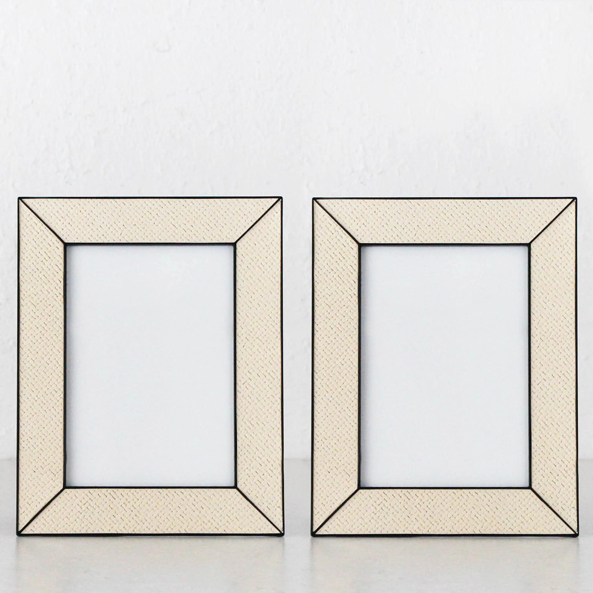 RATTAN WEAVE PHOTO FRAME BUNDLE X2  |  5X7  |  BEIGE WEAVE + BLACK EDGE