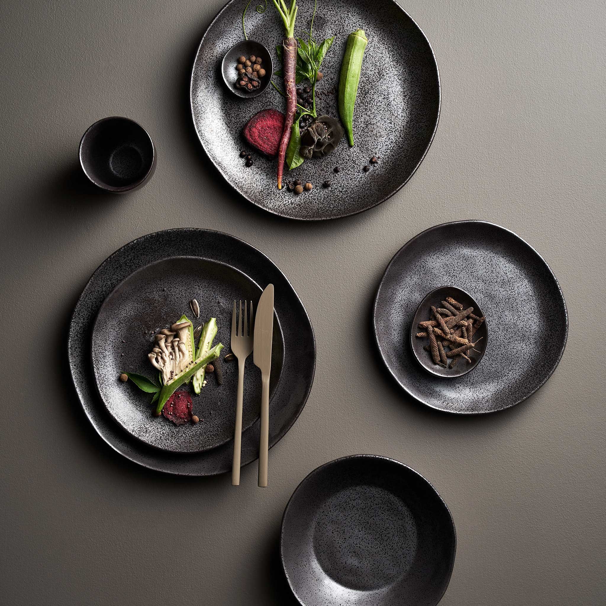 ROBERT GORDON EARTH | DINNER 3 PIECE BUNDLE | BLACK - Image 3