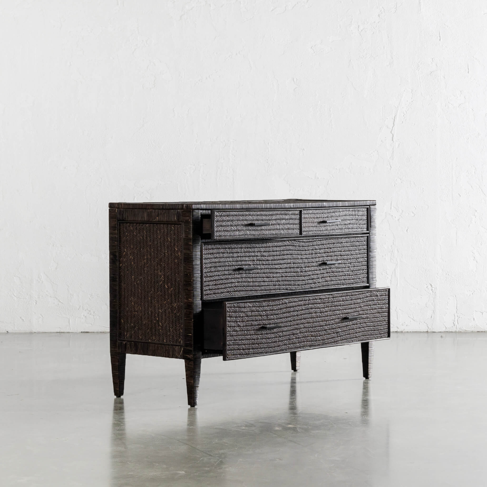 SAN AUGUSTINE RATTAN HERRING WEAVE  |  CHEST OF DRAWERS  |  NIGHT SKY RATTAN - Image 4