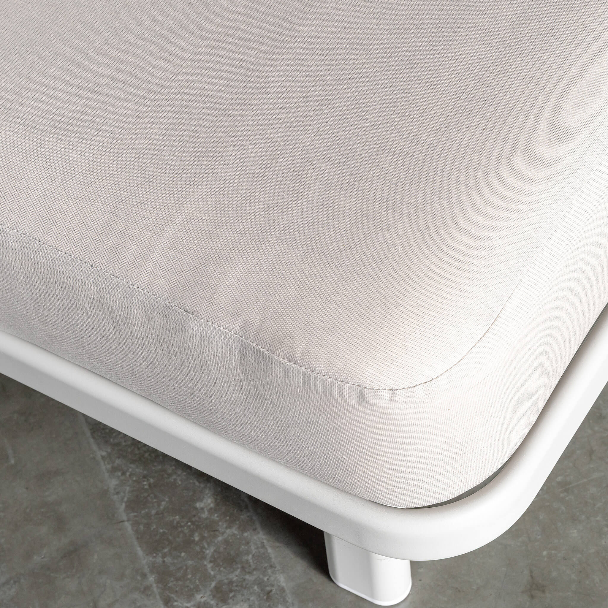 SANTA LUCIA OUTDOOR 4 PIECE BUNDLE | LIMED GREY FRAME + TAUPE DUSK FABRIC - Image 11