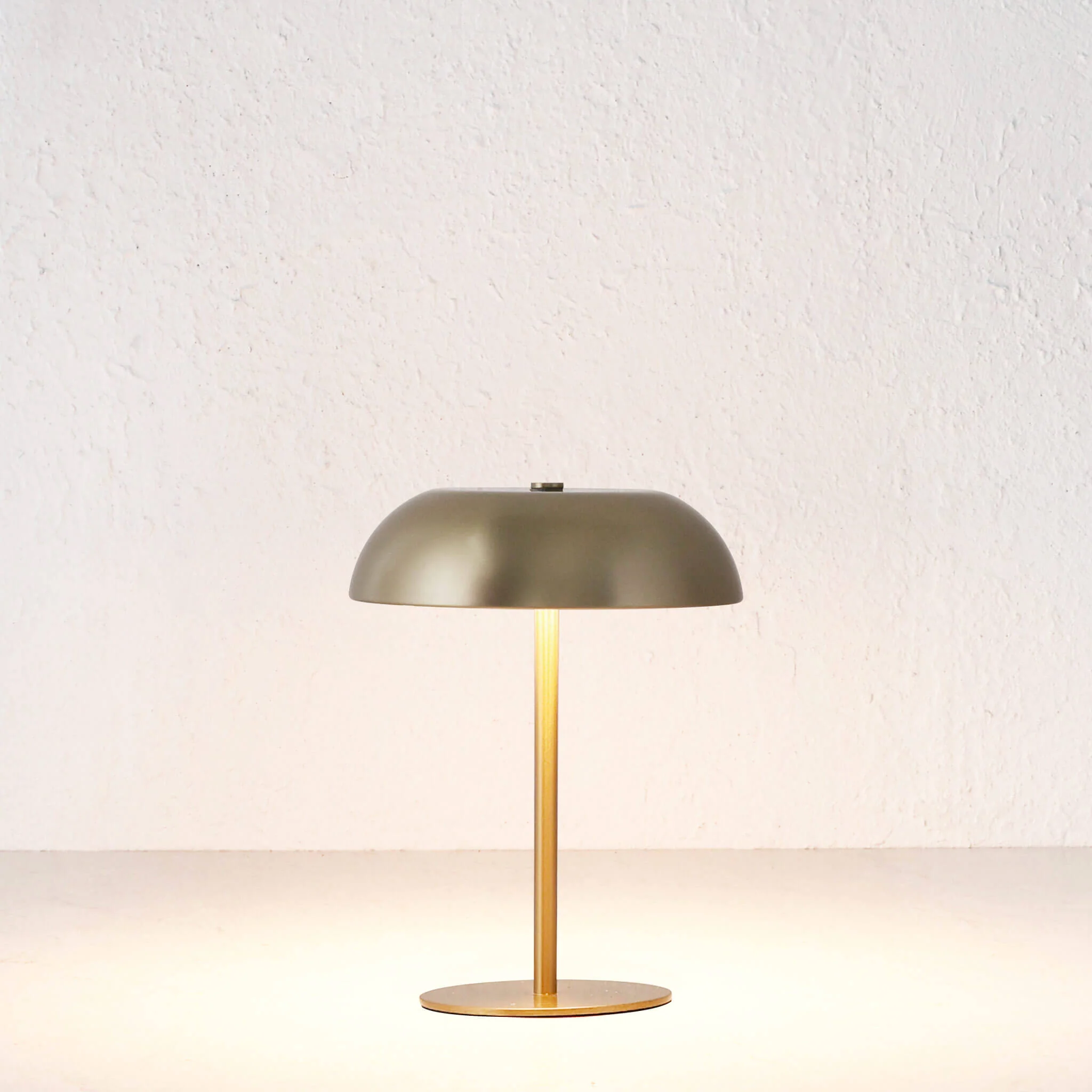 SAO MARTINHO DOME LED RECHARGEABLE INDOOR/OUTDOOR LAMP | 21CM | ANTIQUE BRASS - Image 3