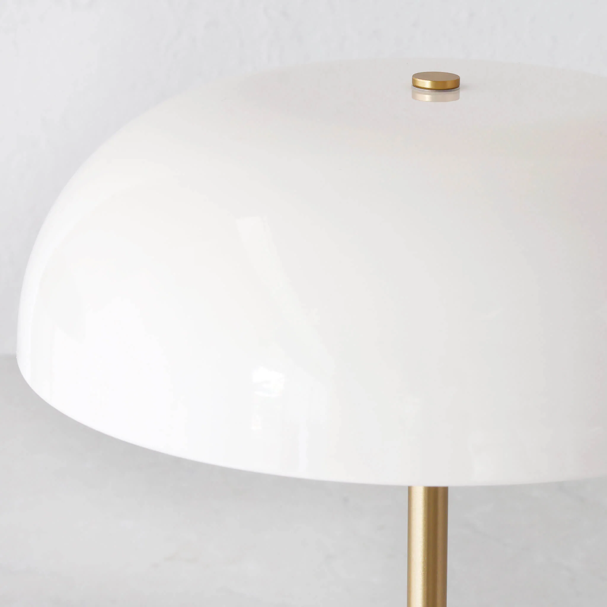 SAO MARTINHO DOME LED RECHARGEABLE INDOOR/OUTDOOR LAMP BUNDLE X2 | 35CM | OFF WHITE + ANTIQUE BRASS - Image 4