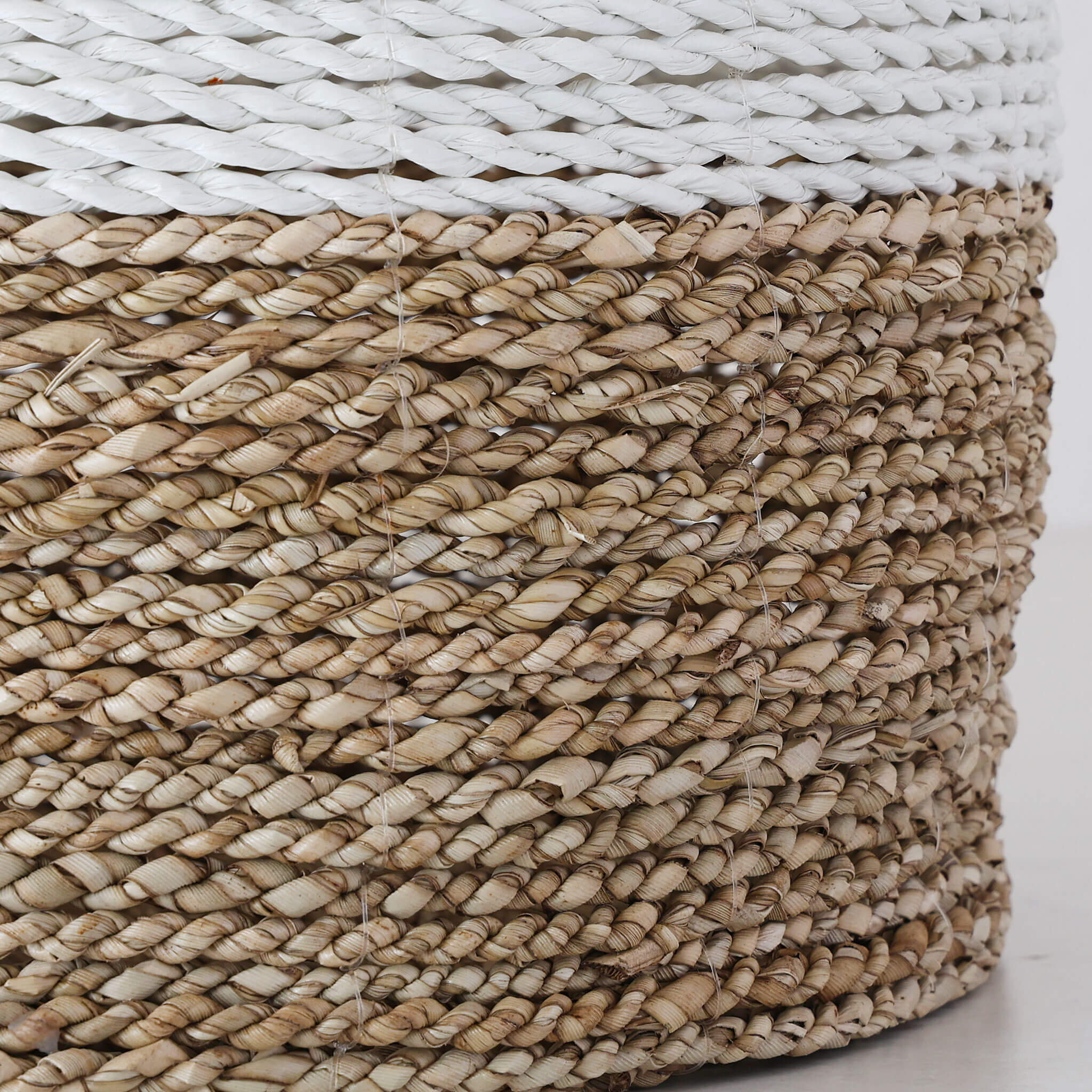 SEAGRASS STORAGE BASKET BUNDLE X2  |  M + L  |  NATURAL + WHITE CENTRE STRIPE - Image 4